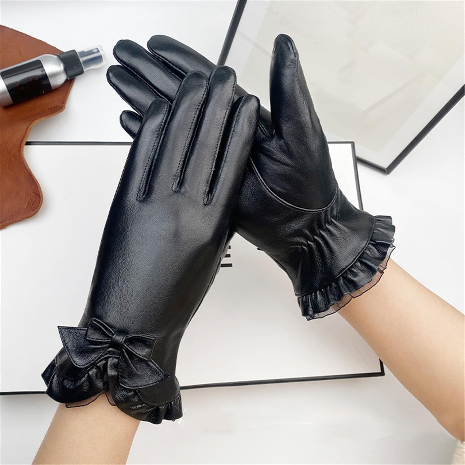 [ASALIT] 手袋 レディース 冬 レザーグローブ パッド入り 厚くて暖かい タッチ可能な女性 通勤 通学 自転車