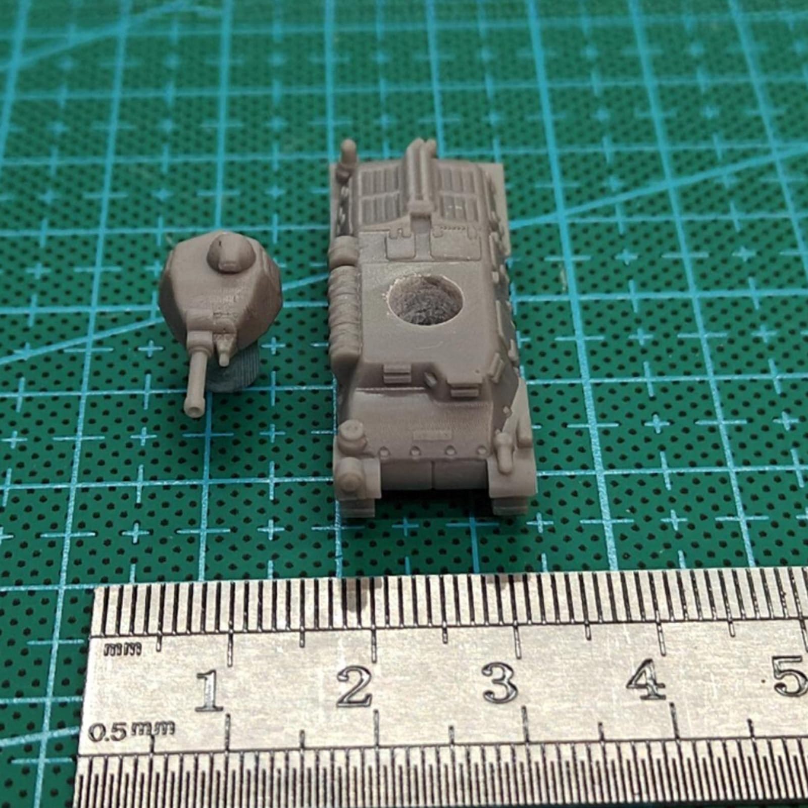 5PCS 1/144 Scale Somua S35 Tank 3D Resin Model DIY Military Collectible Diorama