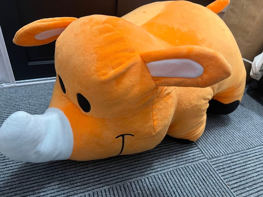 Amazon.co.jp: ジャグラー ツノっち ぬいぐるみ特大 全長56cm : おもちゃ