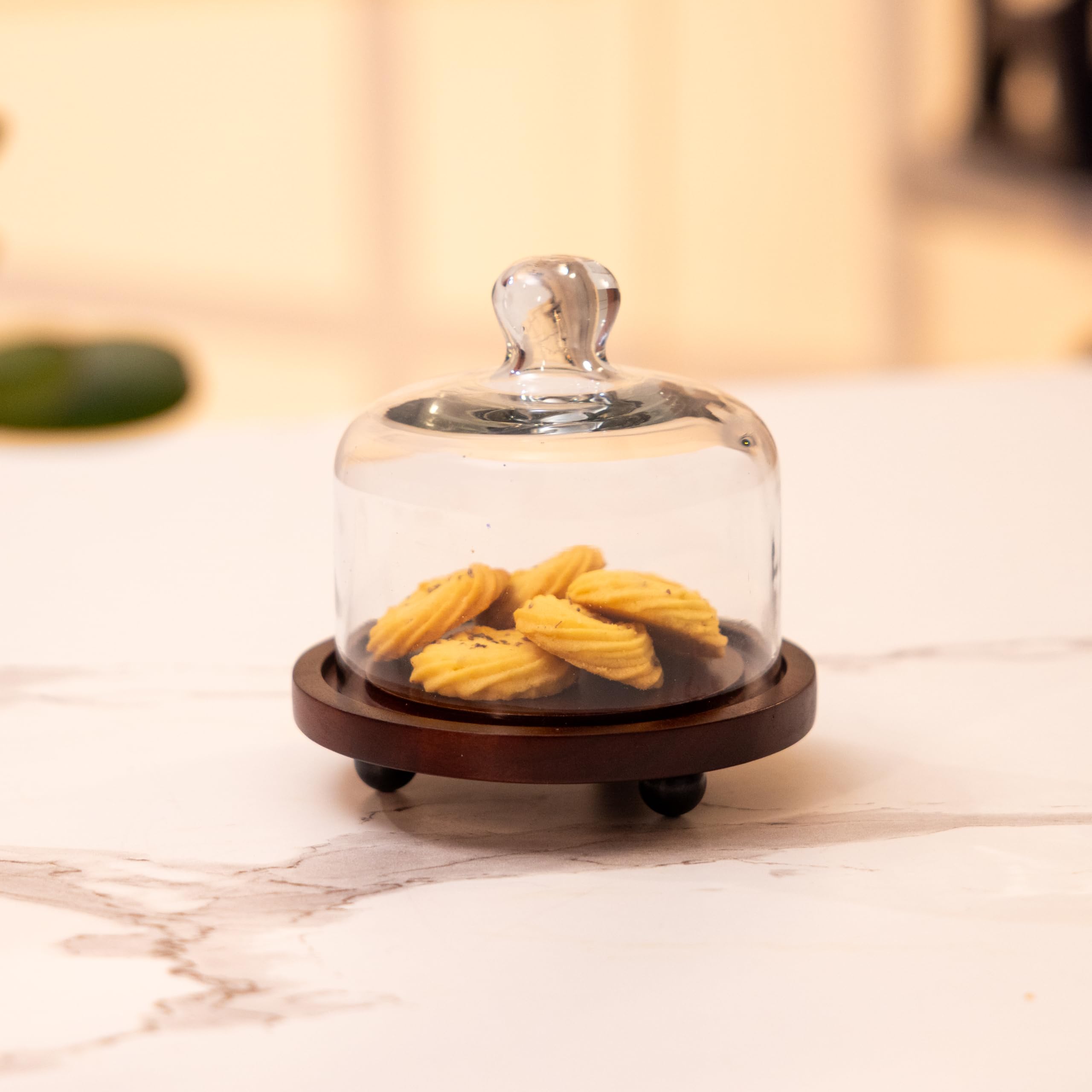 ireka HOMES Sugary Affair Acacia Wood Cake Stand with Glass Dome – Compact Wooden Cake & Dessert Display Stand, Glass Cloche for Cupcakes, Pastries & Small Cakes