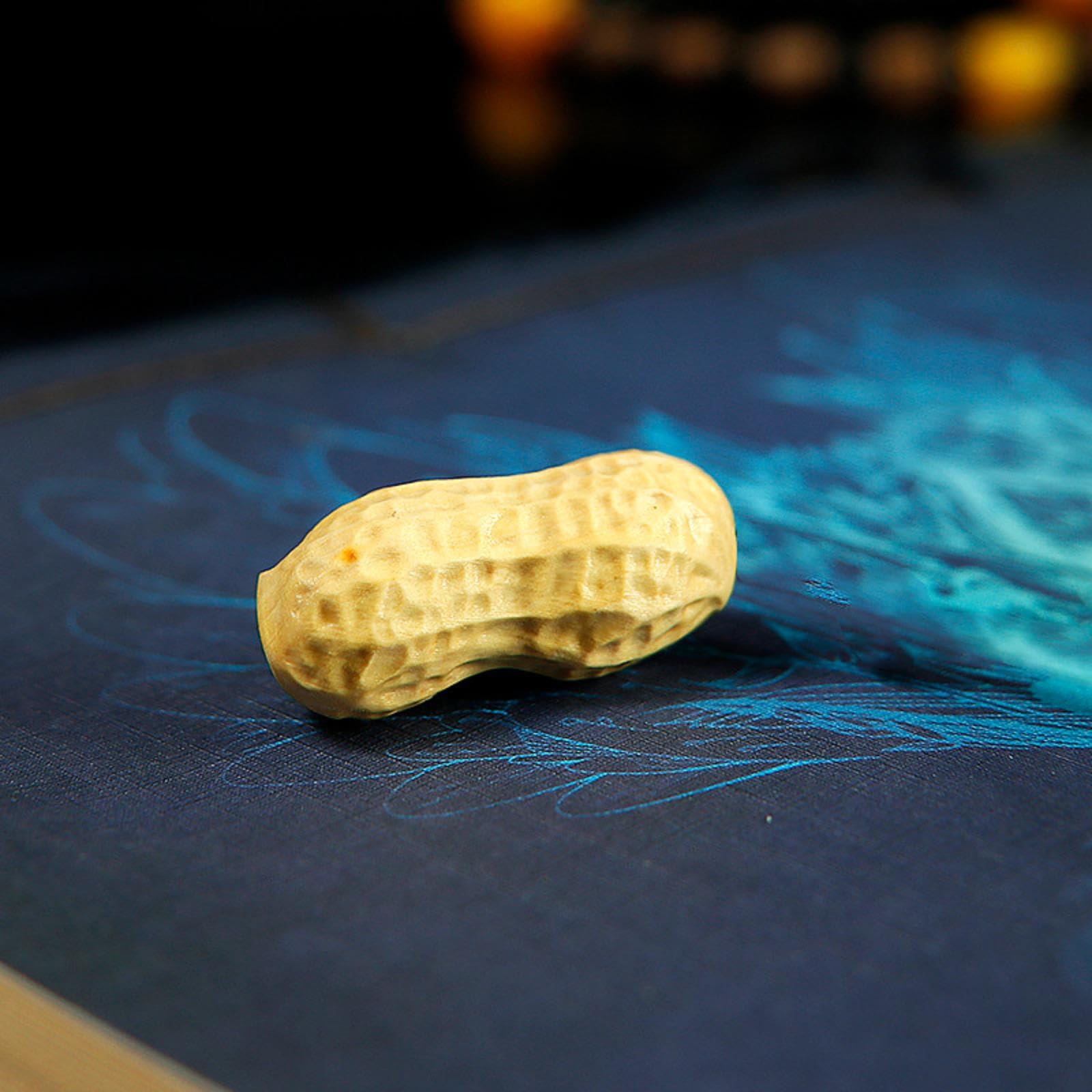 Amazon.co.jp: ピーナッツ小さな木製の飾り、ツゲの木のヴィンテージ像