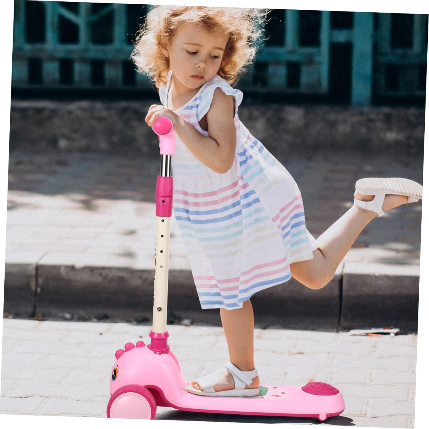 GALPADA Foldable Kick Scooter with Light-up Flashing Wheels Adjustable Handlebar for Ages Portable Outdoor for Active Play and Easy Storage