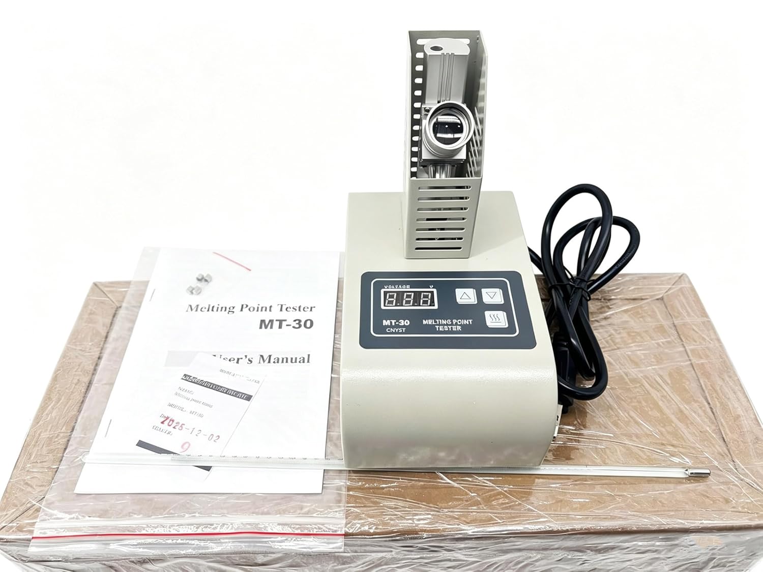 Melting Point Apparatus Melting Point Tester with Melting Point Test Range 50-300°C Melting Point Testing Accuracy ±1.0℃ Temperature Rise Rate 1.0, 2.0, 4.0, 6.0℃/min Digital Voltmeter Displays