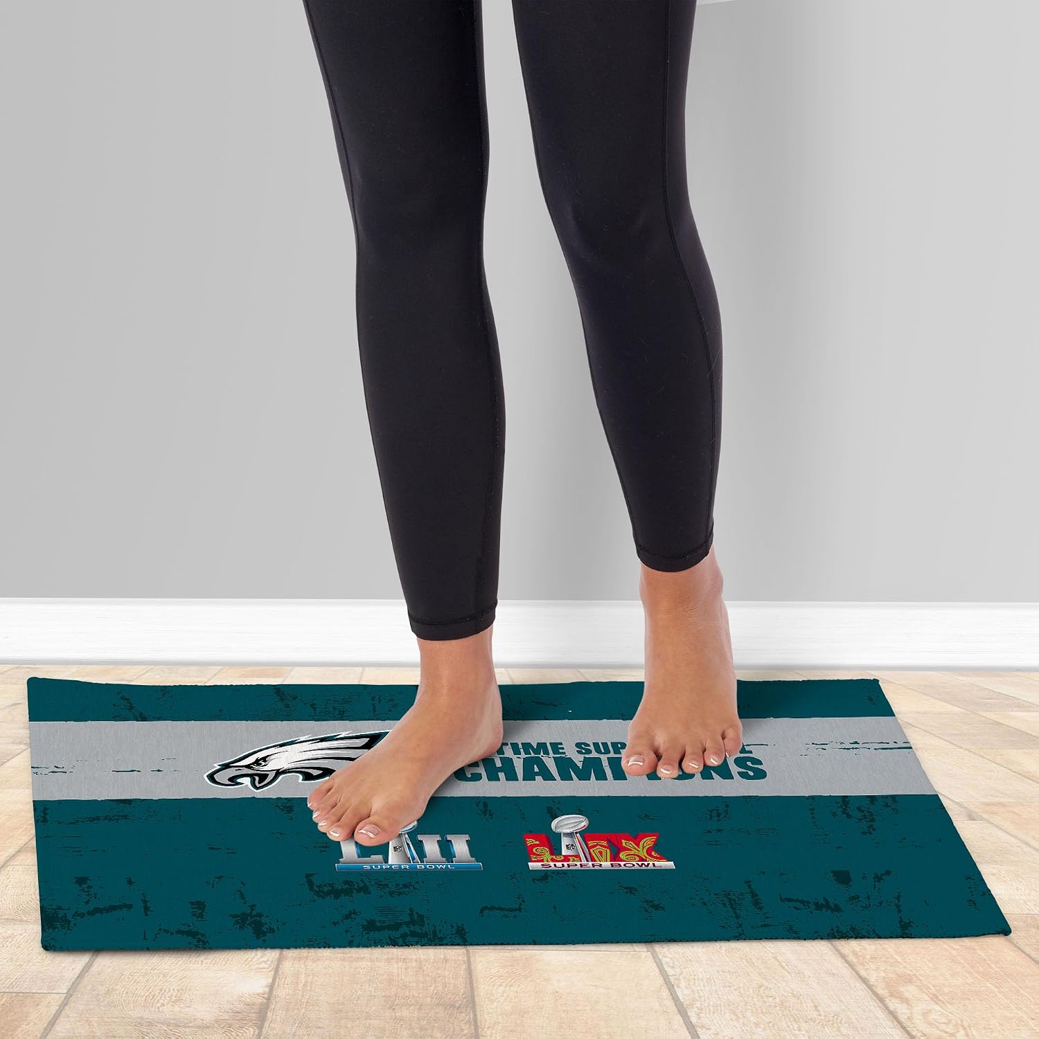 Northwest NFL Philadelphia Eagles 2025 Super Bowl LIX Multi Champ Tradition Washable Rug 20X32 Inches