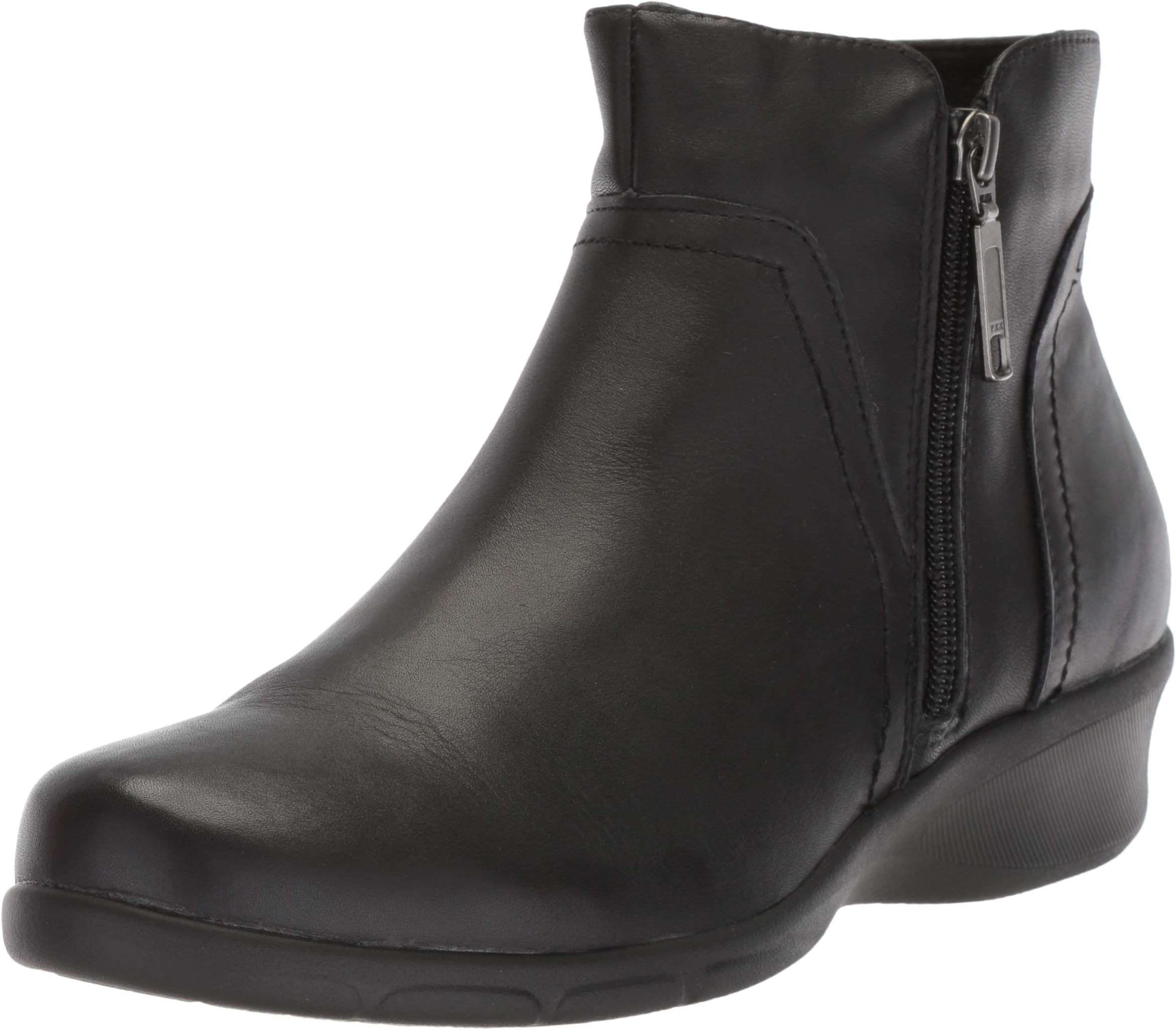 boots with wide toe box womens
