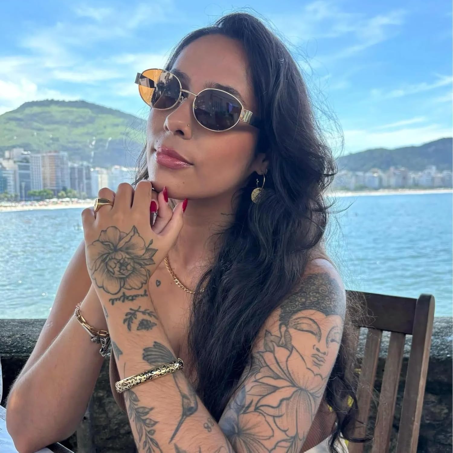 YAMEIZE 90s Retro Oval Sunglasses - Metal Frame Classic Round Shades for Women Men UV400 Protection Sun Glasses Outdoor - Image 3