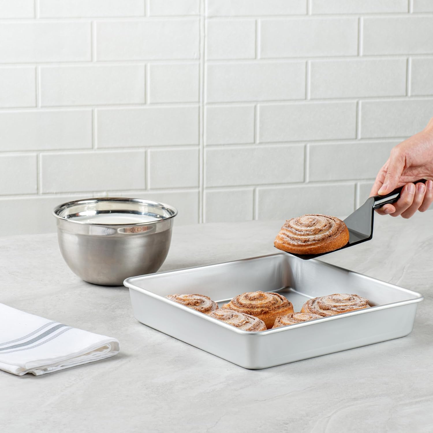 Restaurantware Square Aluminum Cake Pan - 10 x 10 x 2 Inch - Professional Brownie Pan - Straight-Sided Baking Pan - Even Heat Distribution - Silver - Image 5