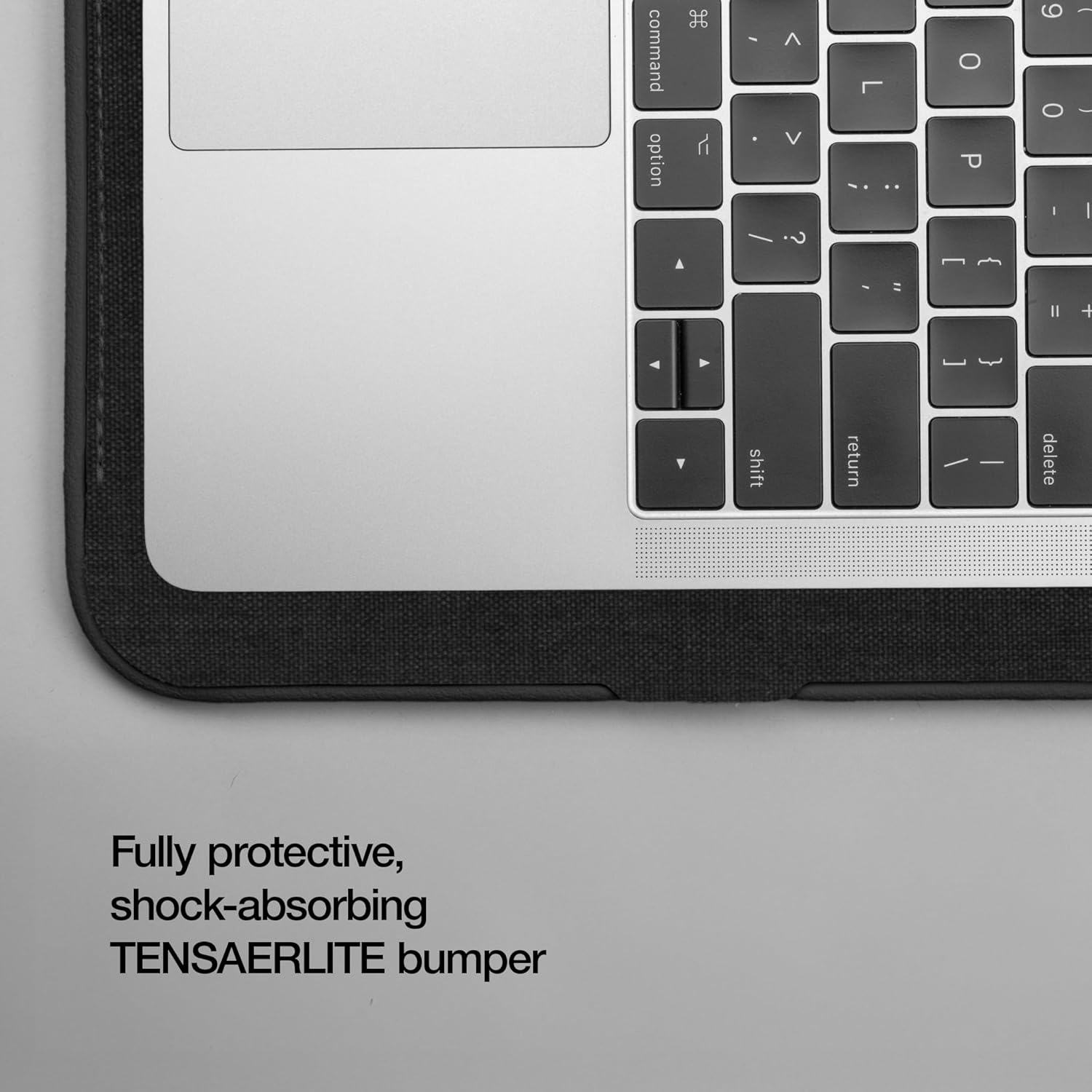 Incase ICON Sleeve with Woolenex - MacBook Air 13 inch Case - M5 2026, M4 2025, M3 M2 2024-2022 - Fitted MacBook Case, Laptop Sleeve, Hard Cover, Durable, Lightweight - Graphite