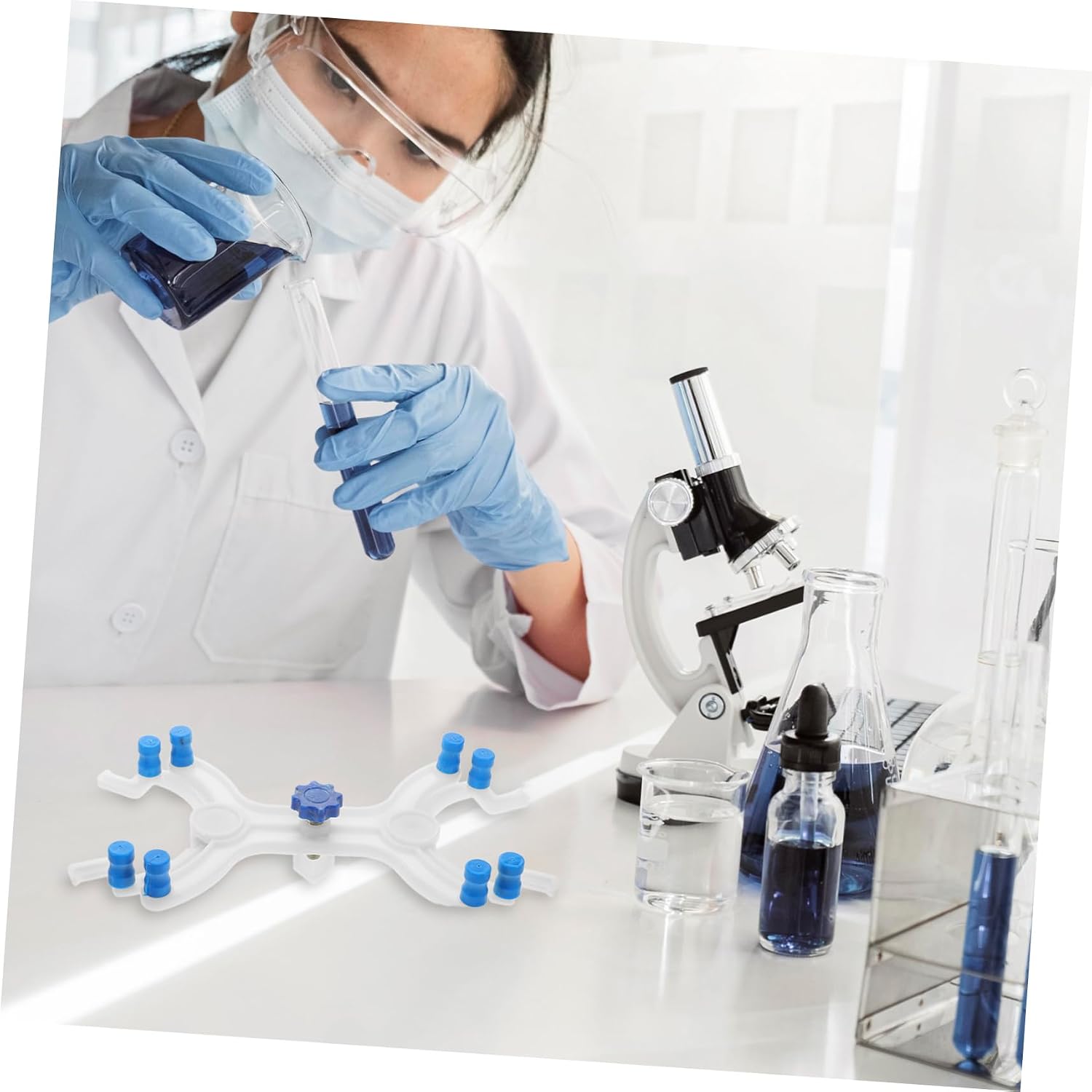 BESPORTBLE Clamp Adjustable Plastic Holder for Laboratory Beakers and Test Tubes Secure Grip for Chemistry Lab Equipment and Experiments Versatile Clamping