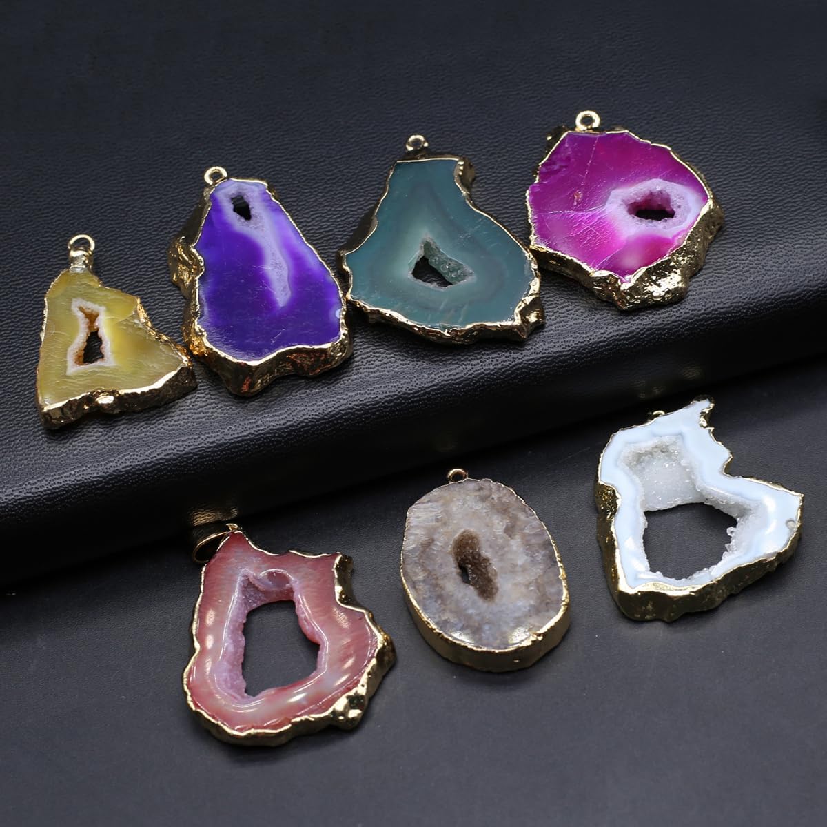LHJ 5 Pcs Natural Stone Pendants Random Irregular Shape Healing Geode Agate Charms for Jewelry Making Necklace Gift