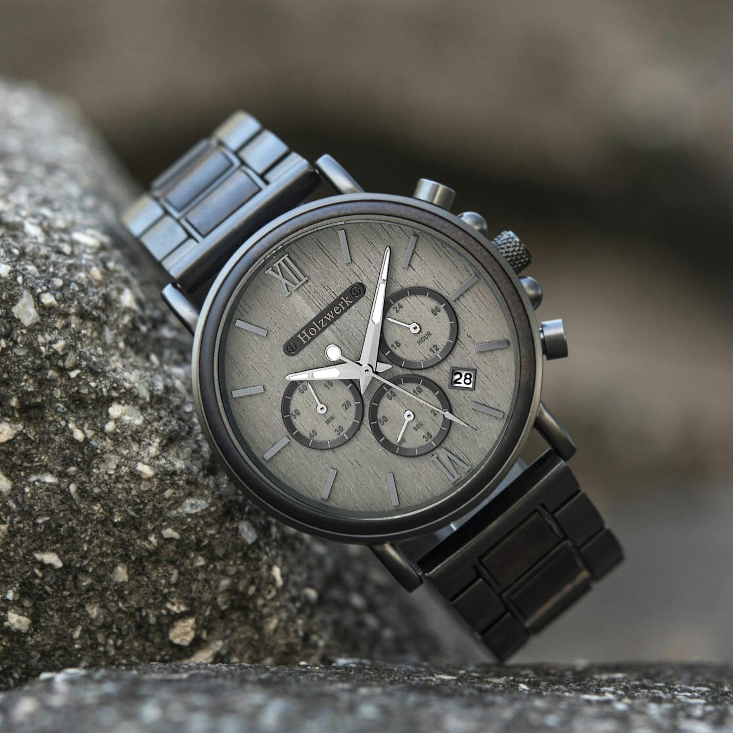 Holzwerk Germany Reloj de diseño hecho a mano para hombre, reloj de madera natural, reloj cronógrafo, analógico, cuarzo, marrón, negro, gris, números romanos, fecha, madera