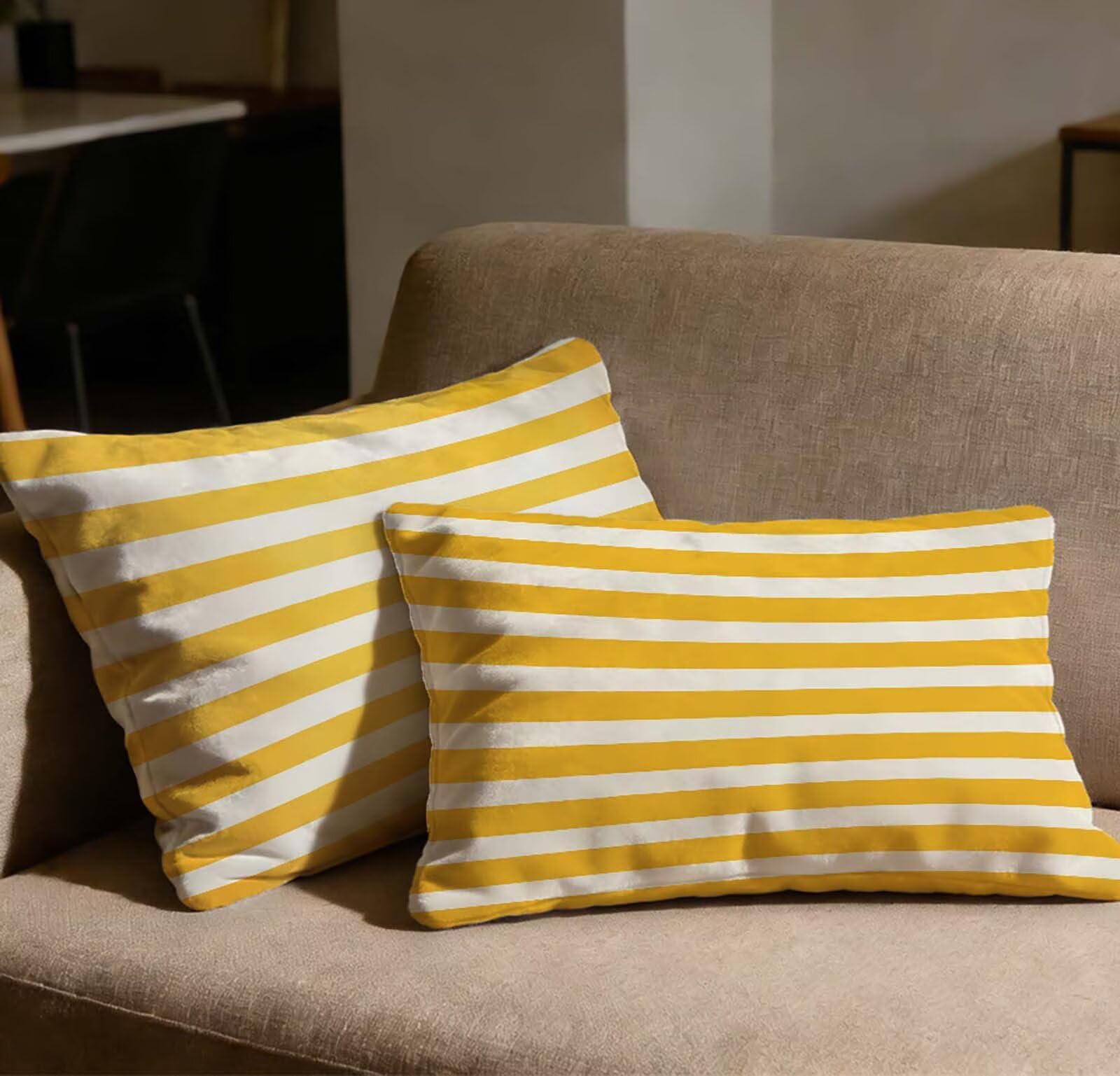 Taie oreiller 50x70 jaune pour decoration de chambre et canapes de salon