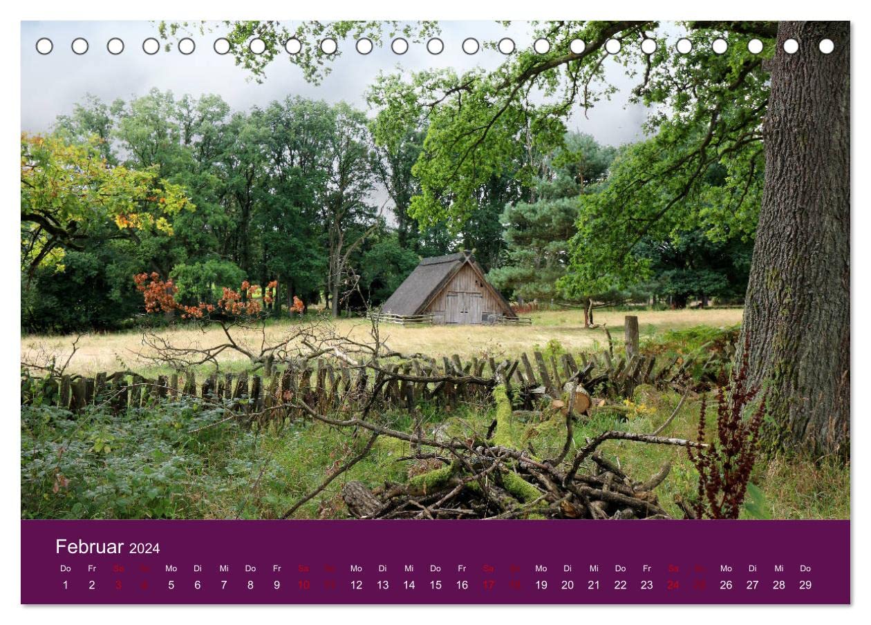 Die Heide blüht (Tischkalender 2024 DIN A5 quer), CALVENDO Monatskalender: Blühende Heidelandschaften, Schäfer mit Heidschnuckenherde und romantische Häuser (CALVENDO Orte)