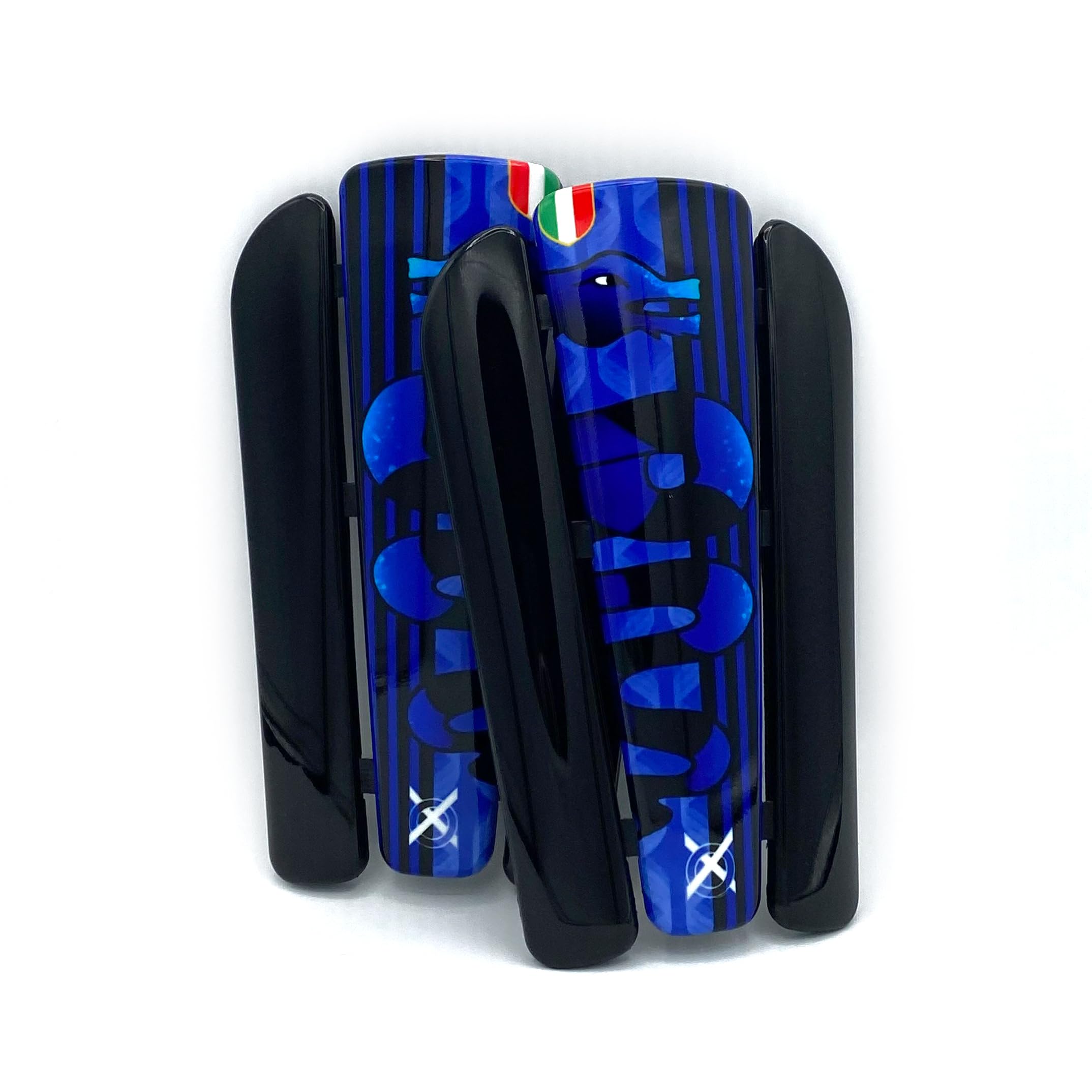 Parastinchi Da Calcio Giovani Adulti ad alta resistenza agli urti Made in Italy Protezione Completa. Comprese fasce di sostegno. Modello Neroazzurri