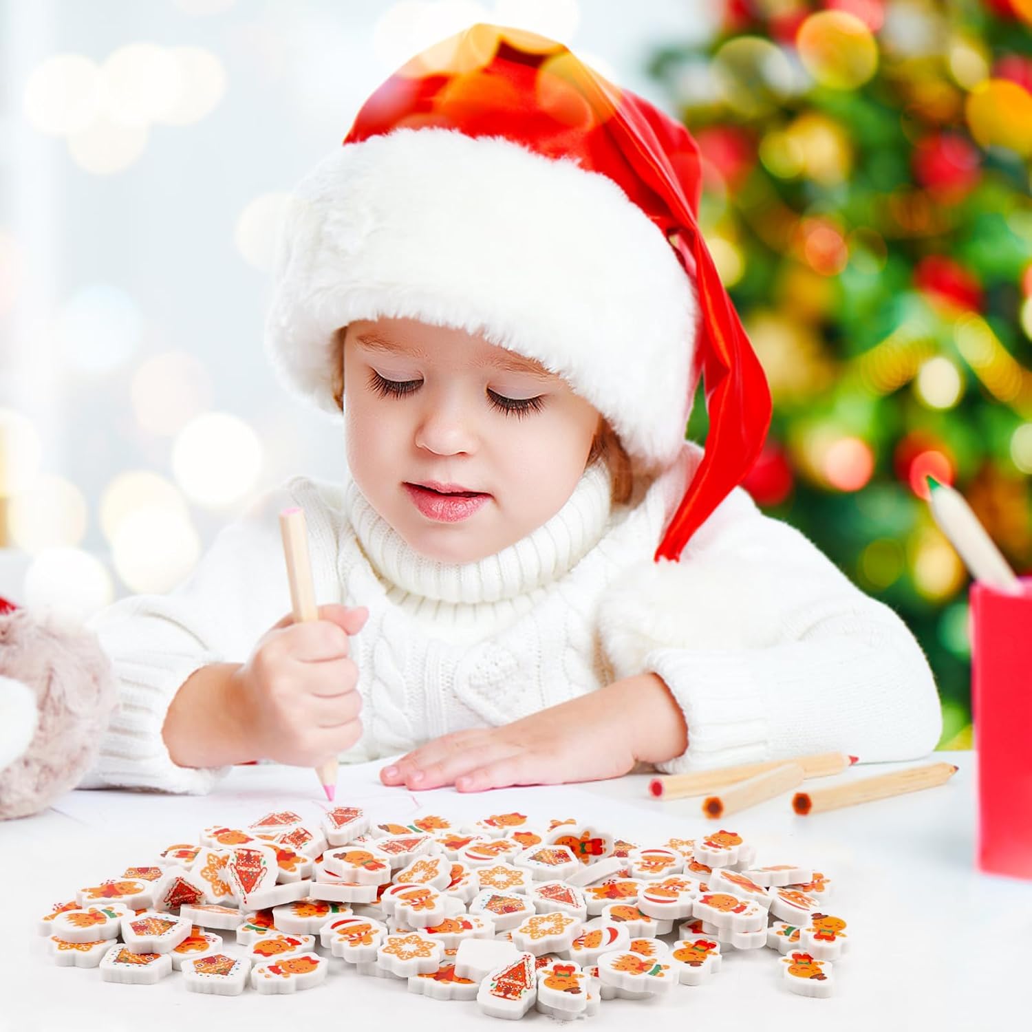 FOIMAS 120pcs Christmas Erasers,Mini Xmas Eraser Gingerbread Man Pencil Erasers Bulk for Christmas Stocking Stuffer Gift Bag Filler School Classroom Rewards