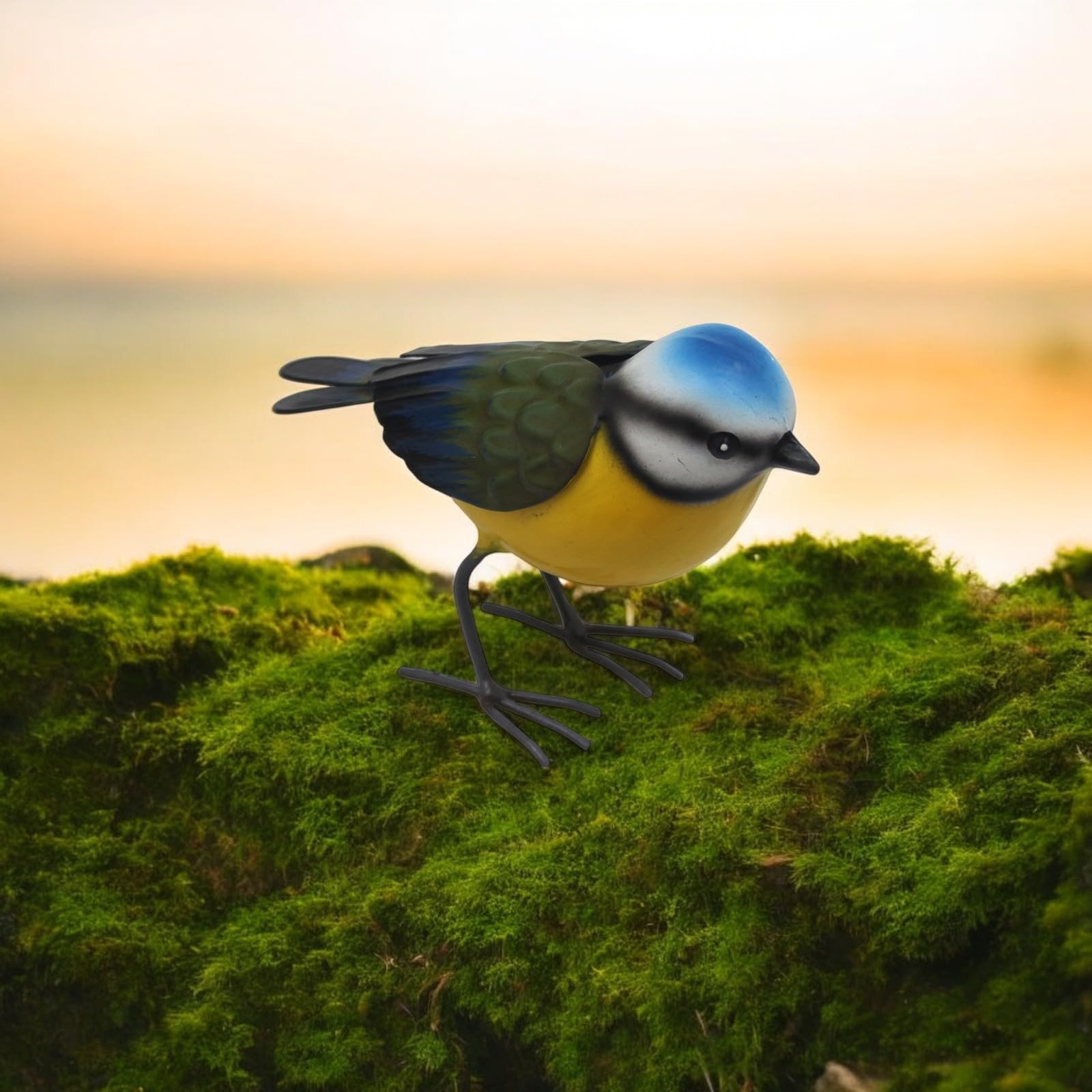 Handcrafted Metal Bird Ornaments – Weather-Resistant Decorative Sculptures for Garden, Patio & Indoor Décor – Kingfisher & Blue Tit Designs – Durable Outdoor Wildlife Statues (Small Metal Blue Tit)
