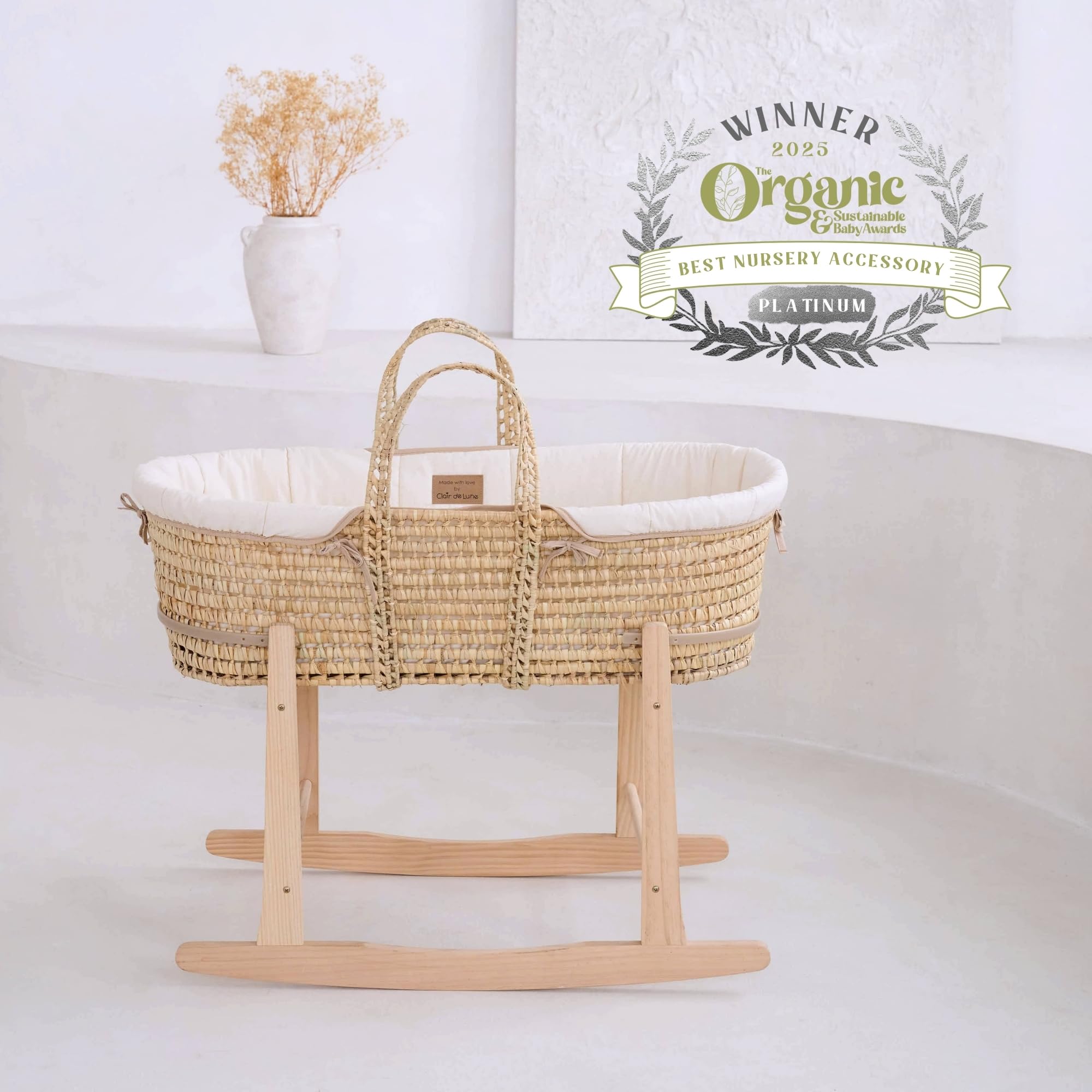 Clair de Lune Cesta in palma biologica, vincitrice del premio Oro, viene fornita con medicazione biologica, materasso in bambù naturale e morbido lenzuolo in vimini 75 x 28 cm (crema naturale)