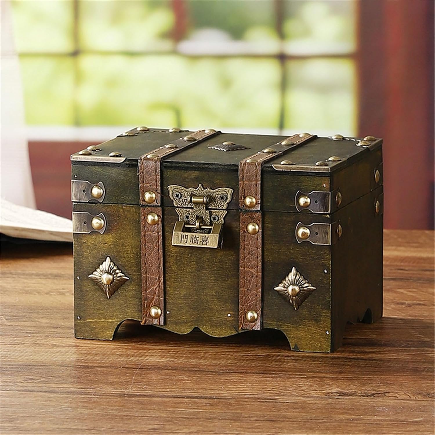 Vintage Themed Security Storage Chest Metal Hardware Large Capacity Organizers for Jewelry Antiques Accessories Antique Security Storage Box