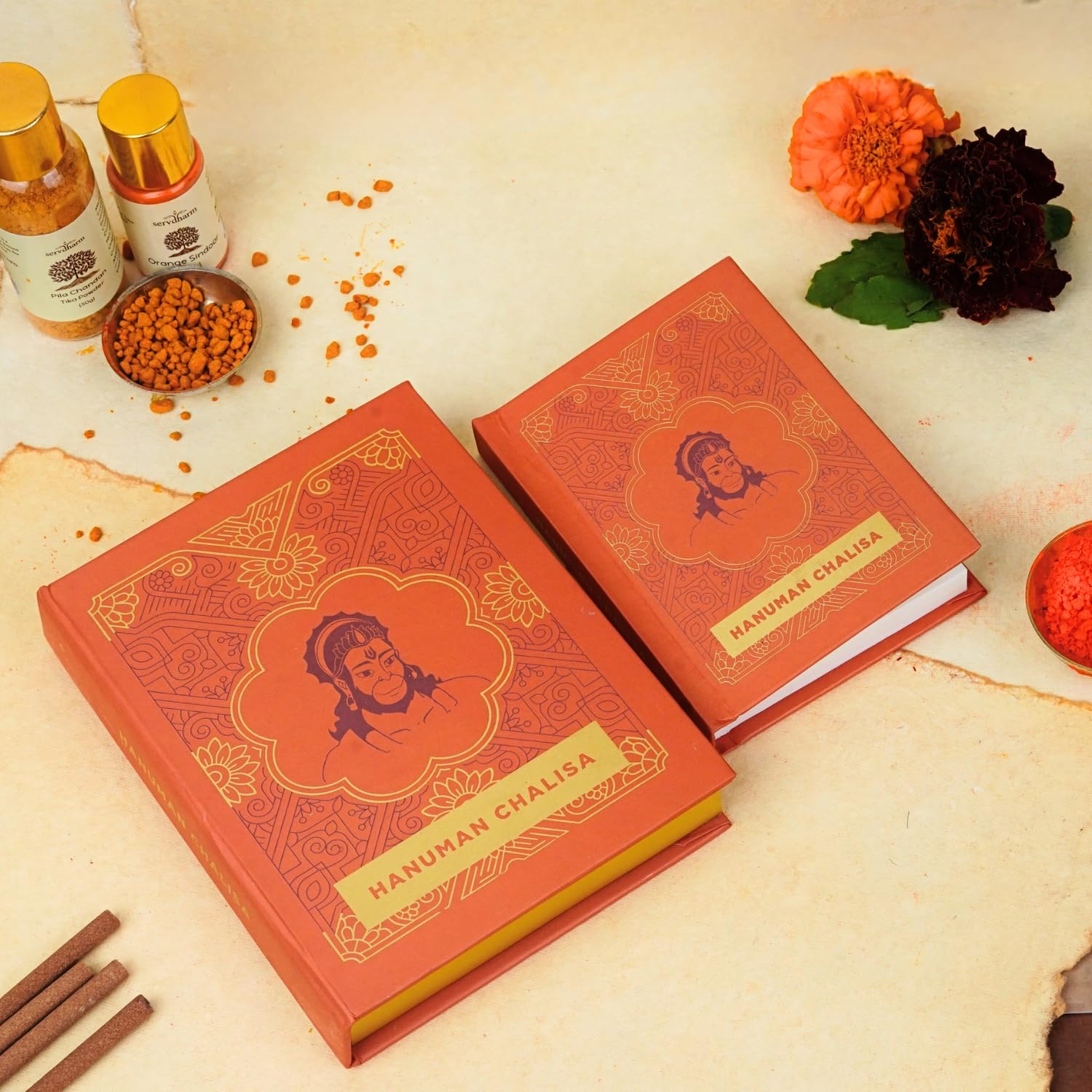 Hanuman Chalisa Pocket Book (Hindi, Roman Hindi), Hardbound Gift Case