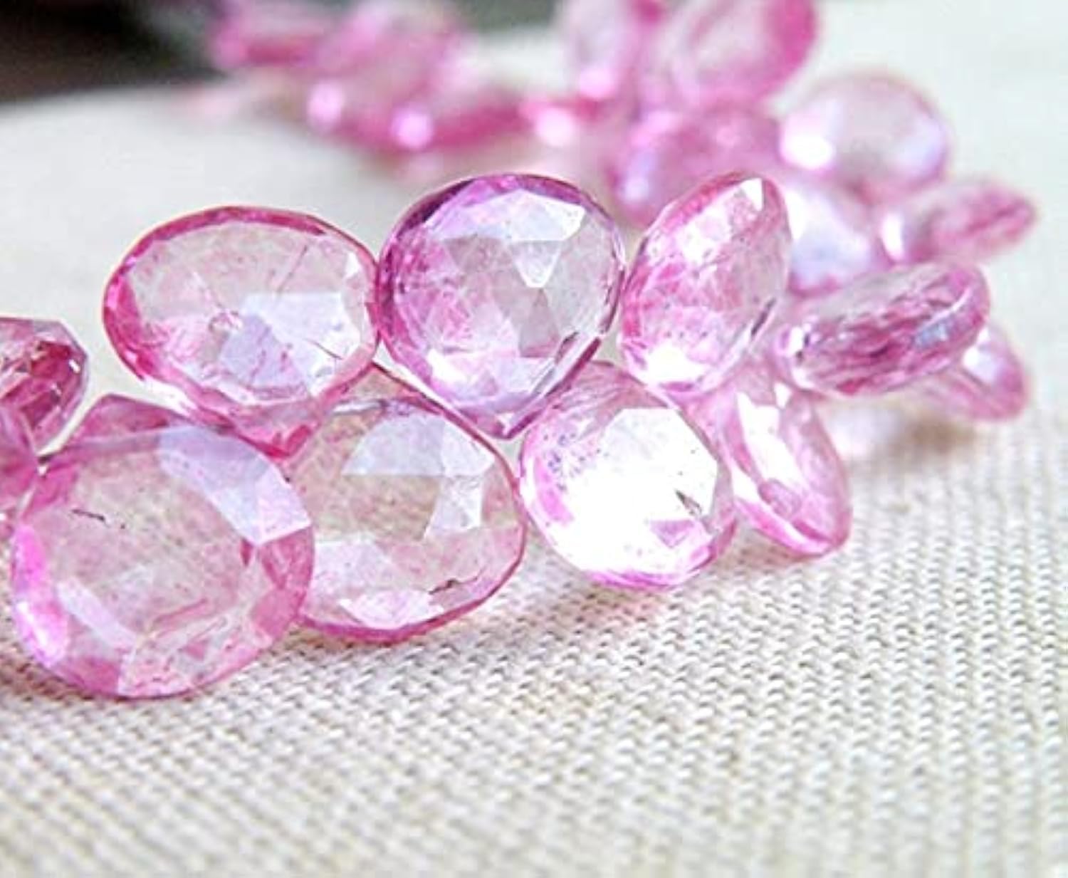 Gemstone briolette rose 9.5mm perles de quartz mystique de haute joaillerie