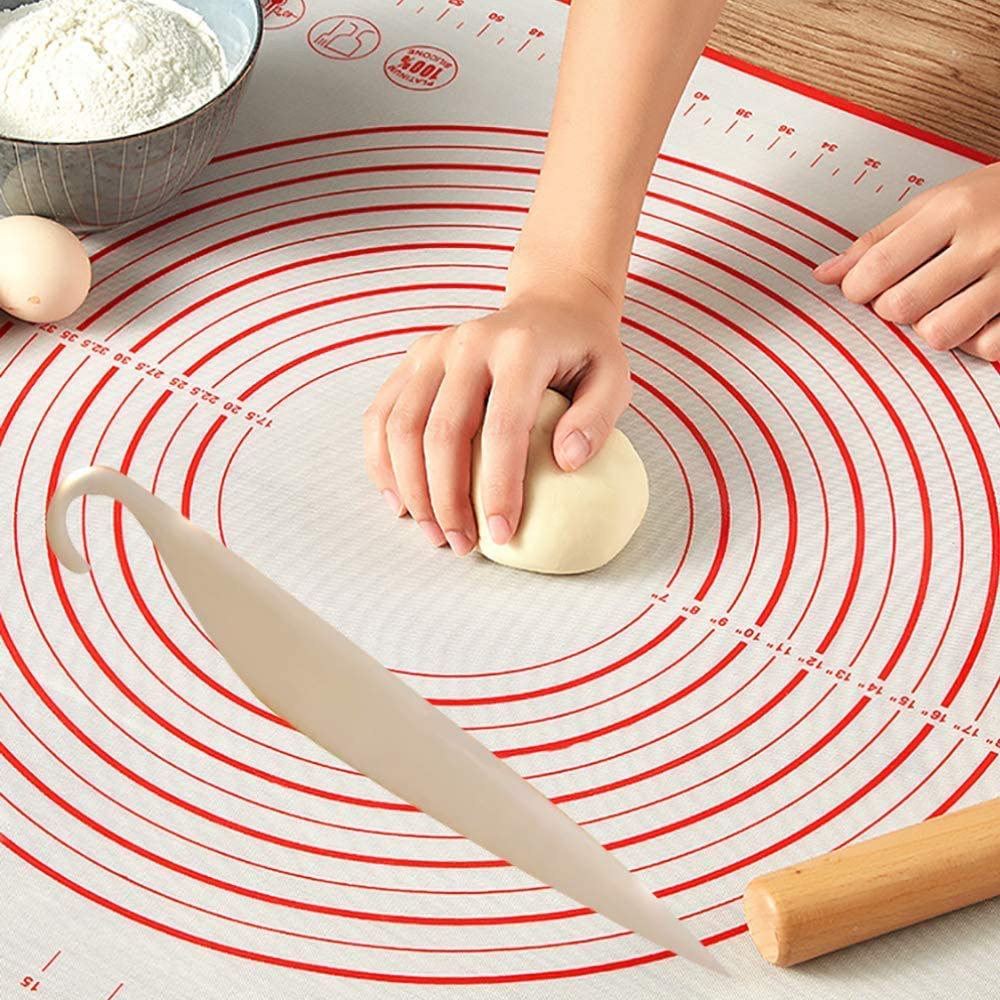 McMola Silicon mat 60 * 40 for dough, bakery, cake, including an illustrated graphic of the sizes and basic sizes of pizza, ease of use of the rotating stick on them, domy, Red