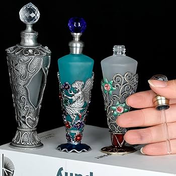 SIRVER BOXESアンティーク ヴィンテージ本 & SIRVER香水ボトル SIRVER BOXESアンティーク ヴィンテージ本 & SIRVER香水ボトル