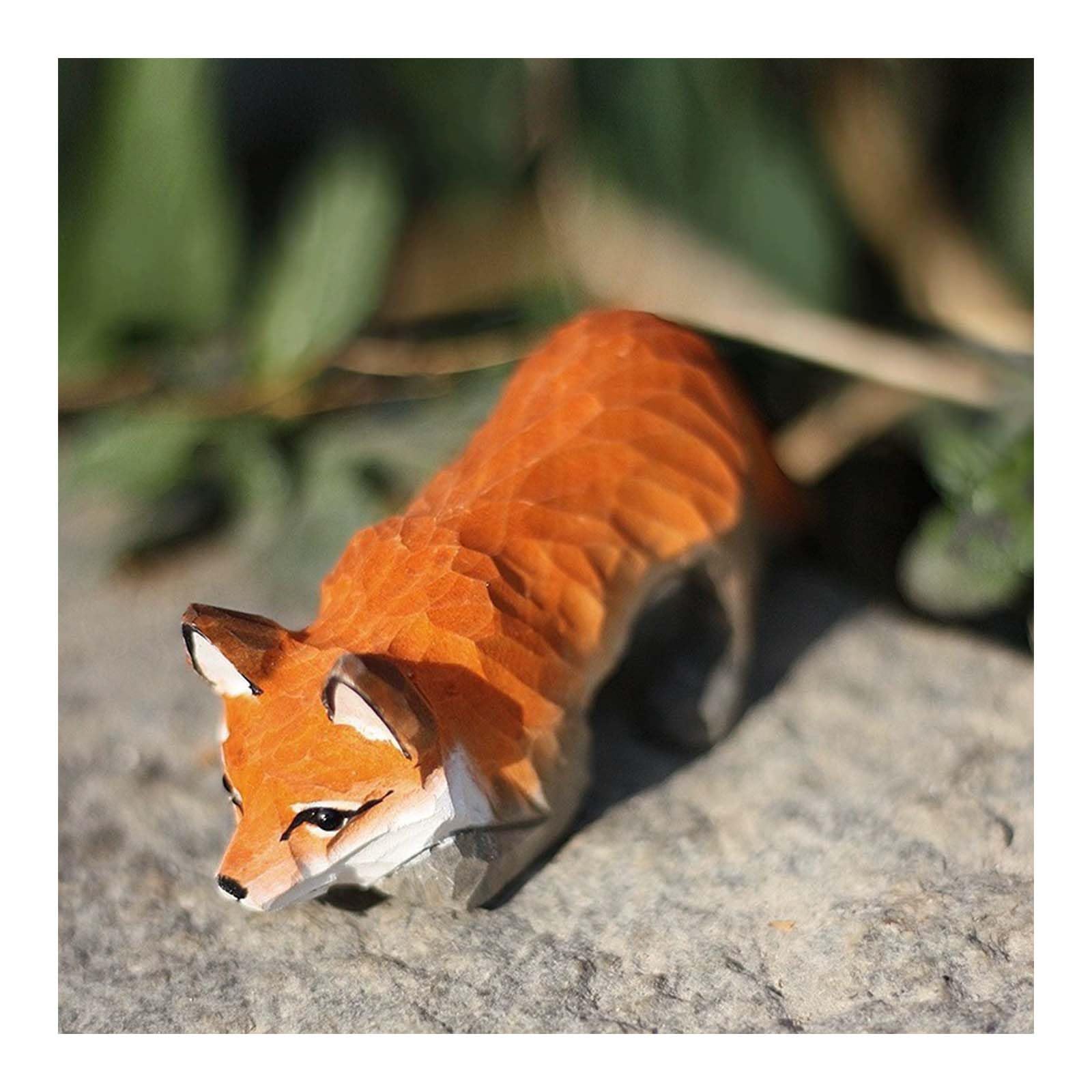 Amazon.co.jp: かわいい きつねの置物 木彫り インテリア雑貨 キツネ