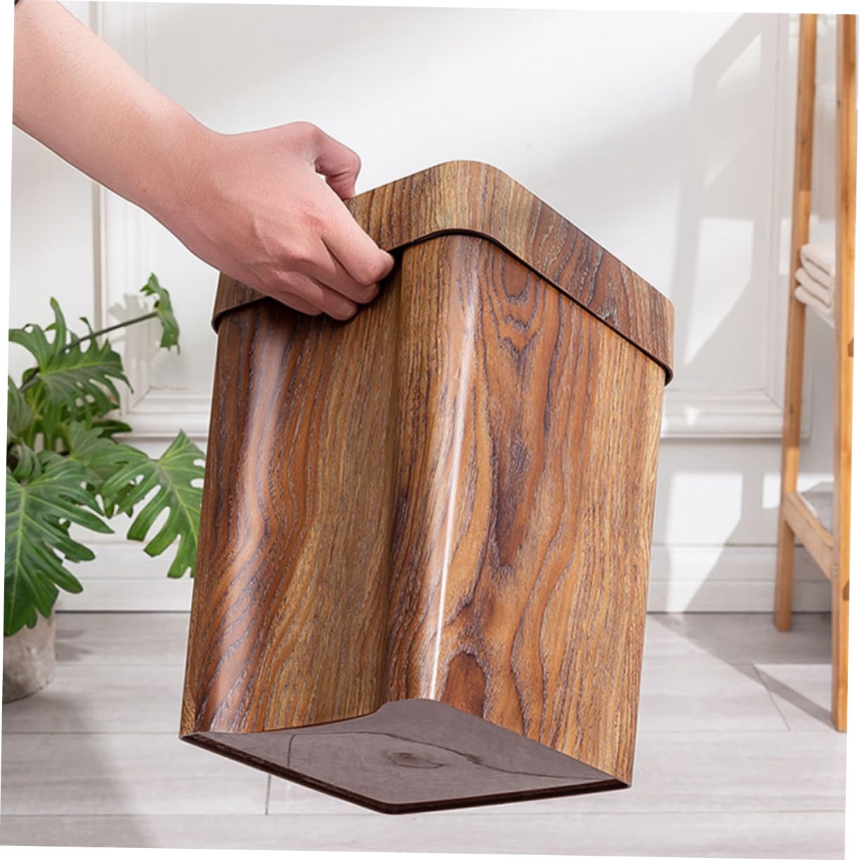 Cabilock Cestino Carta 13l Plastico Effetto Venatura Legno Coffee | Uso Quotidiano, Stile Semplice e Moderno, Design da Ufficio Finitura Naturale