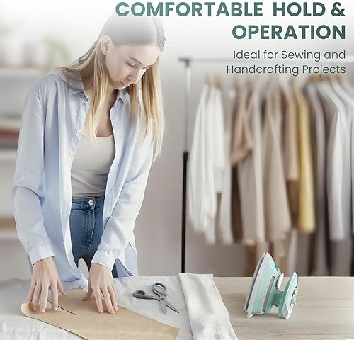 Miniatura 6 de Mini plancha de vapor de viaje para ropa con doble voltaje, control de temperatura, suela antiadherente y almacenamiento de cables, ideal para