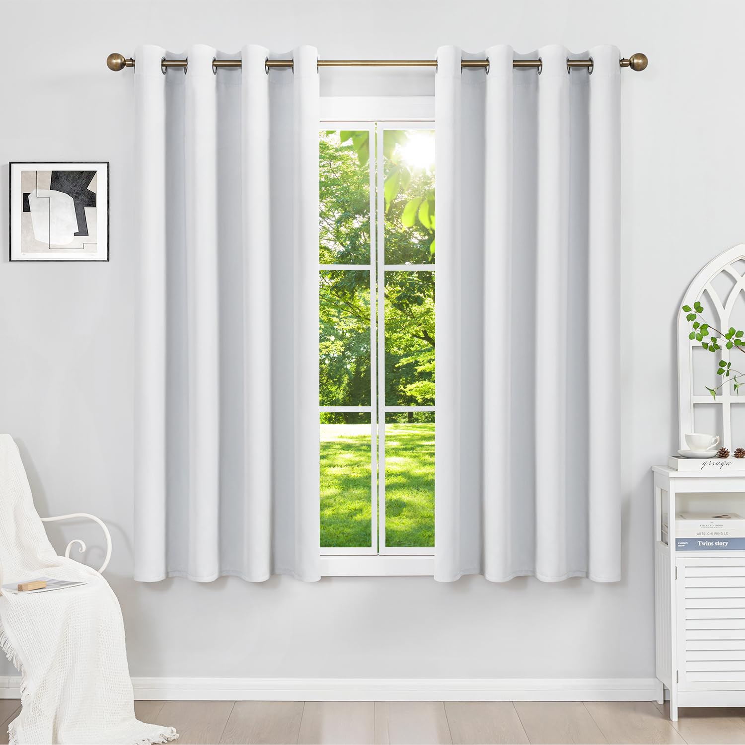 Runyéla Verdunklungsvorhänge mit Ösen Gardinen 2er Set, Vorhänge Blickdicht Thermovorhang Hitzeschutz, Ösenvorhang Thermogardine für Schlafzimmer Wohnzimmer Blackout Curtain