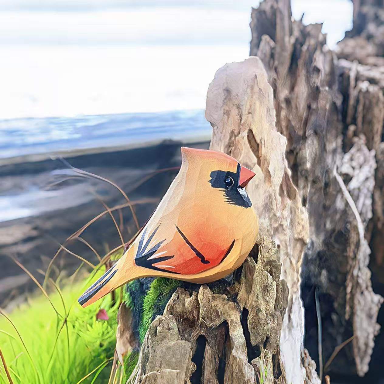 Small Carved Wooden Northern Cardinal Figurines, Handmade Two Loving Cardinals Sculpture Craft Set, 3.9"L Cute Red Bird Statues Home Decor Art Carving