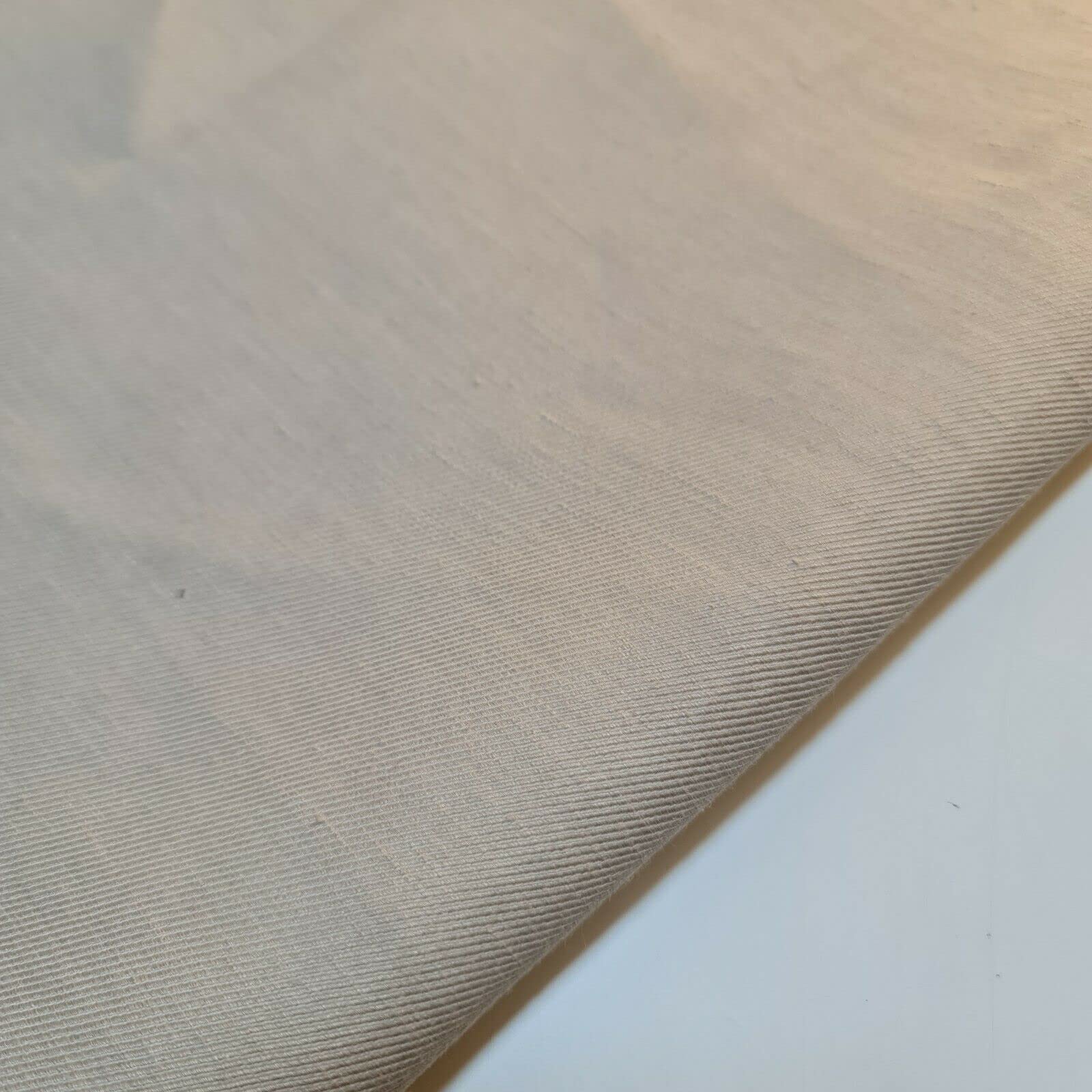 Tissu Sergé Motif Guitares - Largeur 46 à 60 Pouces, Vendu Au Mètre/yard