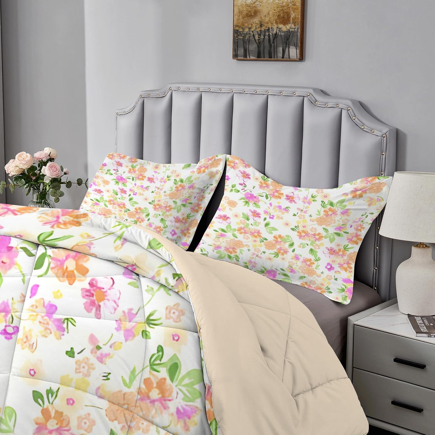 Qiwagu White Queen Size Duvet, Coverless Duvet 7.5 Tog with Orange Floral Pattern, Soft Lightweight Comforter Set for Autumn Summer, 1 Quilt 228x228cm with 2 Pillowcases, Machine Washable