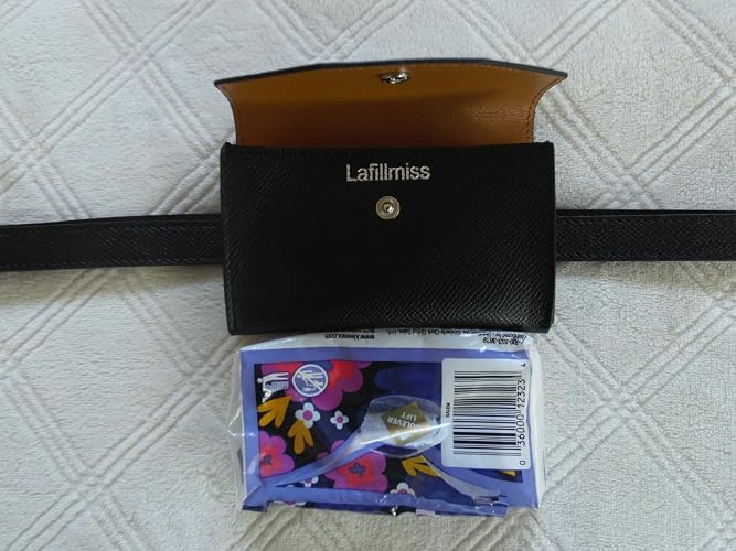 Purse needs to be bigger