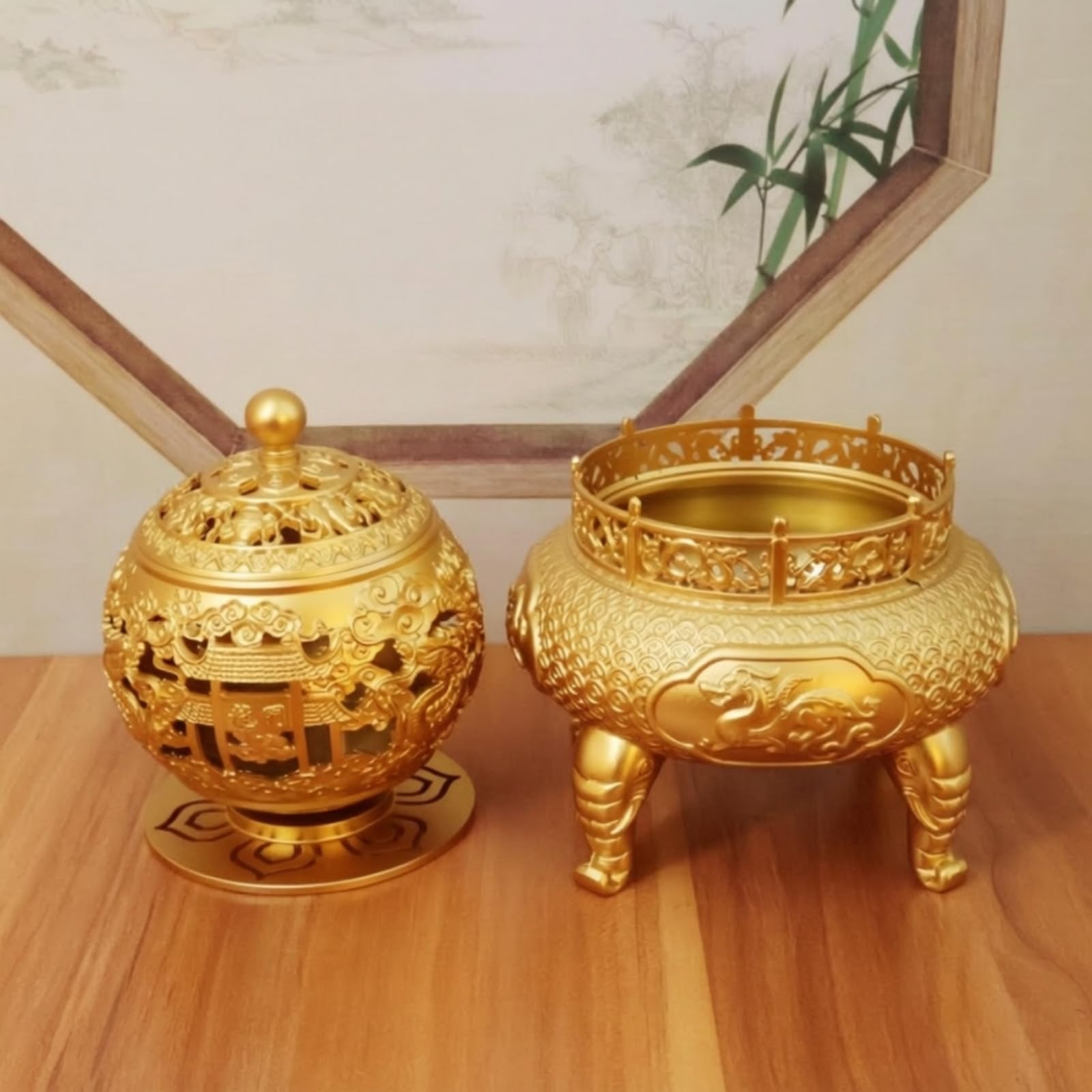 MagiDeal in Ottone tore Censiere Diffusore Compatto da Tavolo con Coperchio Forato Finiture in Rilievo Robuste Adatto a Meditazione Tisane Scrivania Mensole, Ottone