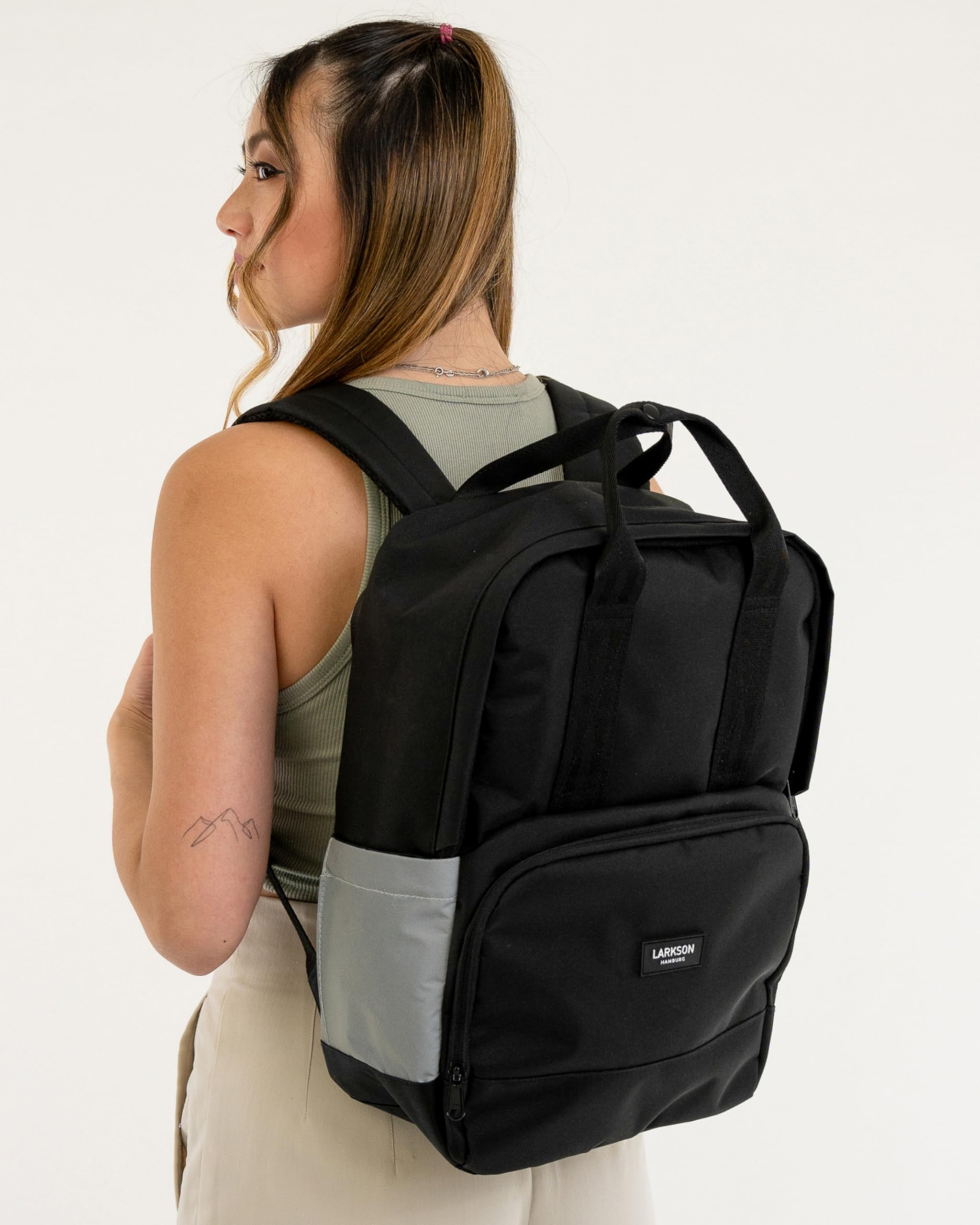 LARKSON Borsa per Bicicletta Nero Riflettente - No 6 Bike - 2 in 1 Borse Posteriori Bici Zaino Scomparto per Laptop da 16 Pollici - Accessori Cestino - Impermeabile
