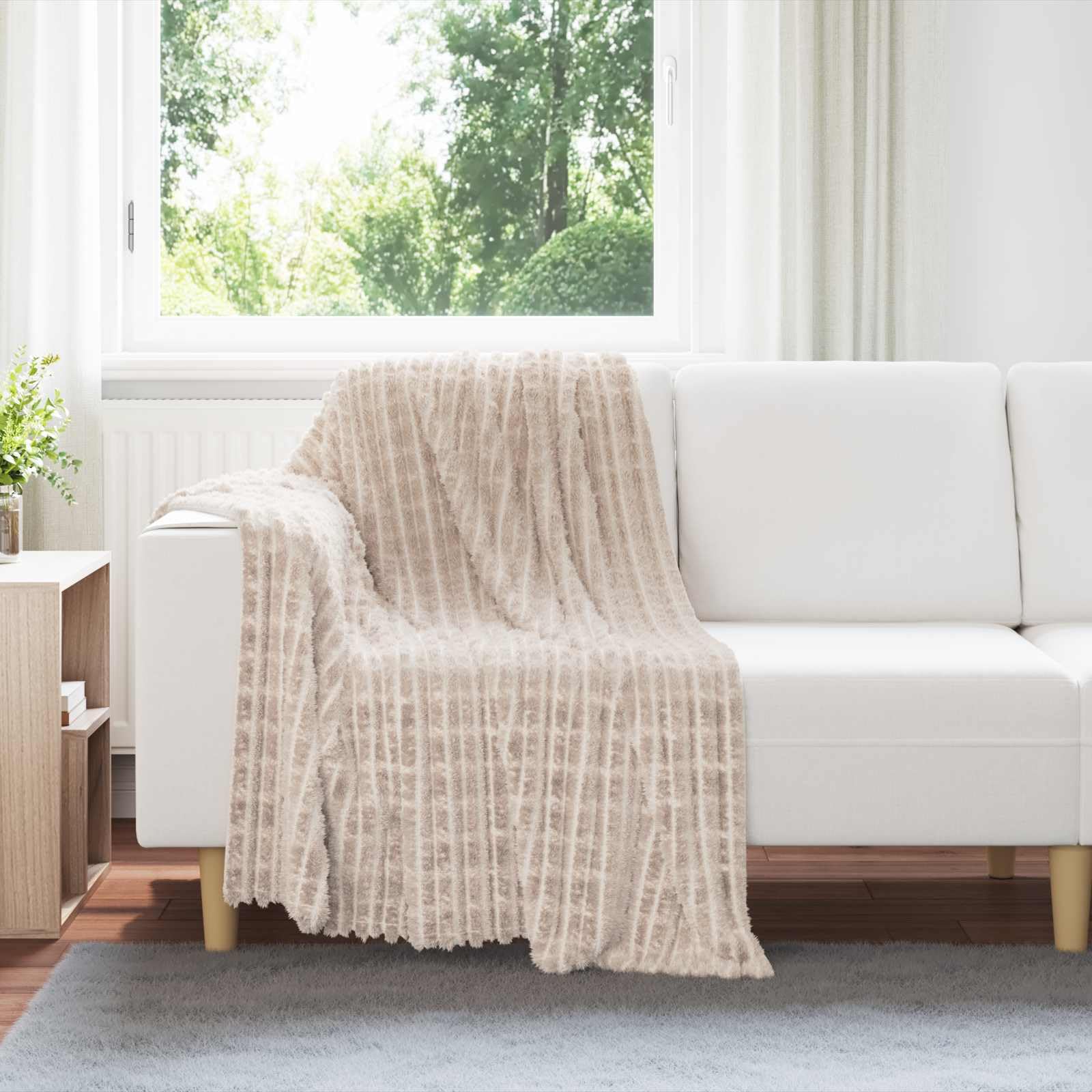 Manta de forro polar beige de 150 x 130 cm, manta ligera para sofá y cama, manta versátil para salón y colcha, color crema con tacto suave