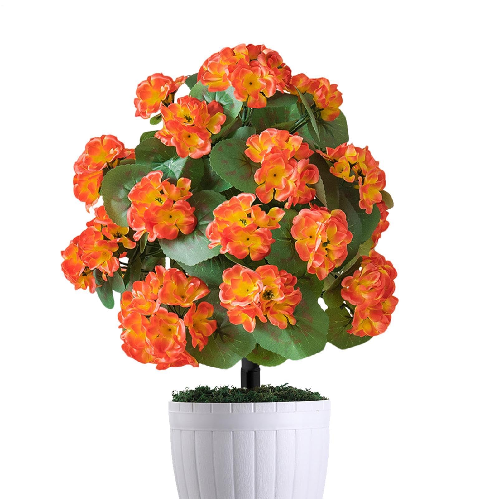 Fausses fleurs d'extérieur sans arrosage pour un jardin parfait