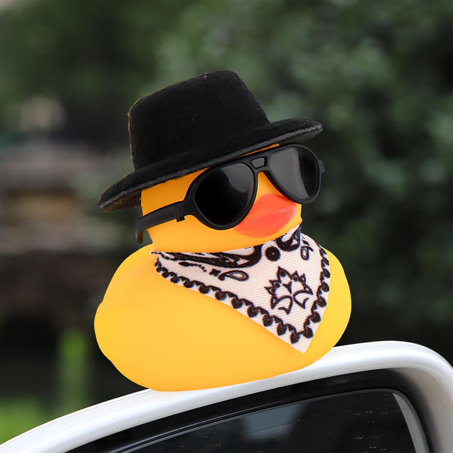 wonuu Rubber Duck Car Ornaments Yellow Duck Car Dashboard Decorations with Propeller Helmet for Christmas Decor and Home Decorations for Adults, W_Black Scarf_Black Top Hat