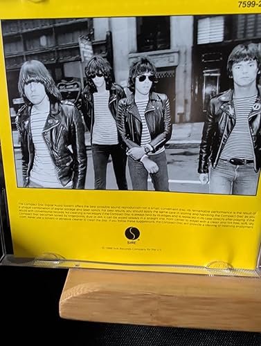 Amazon.co.jp: Ramones Mania: ミュージック