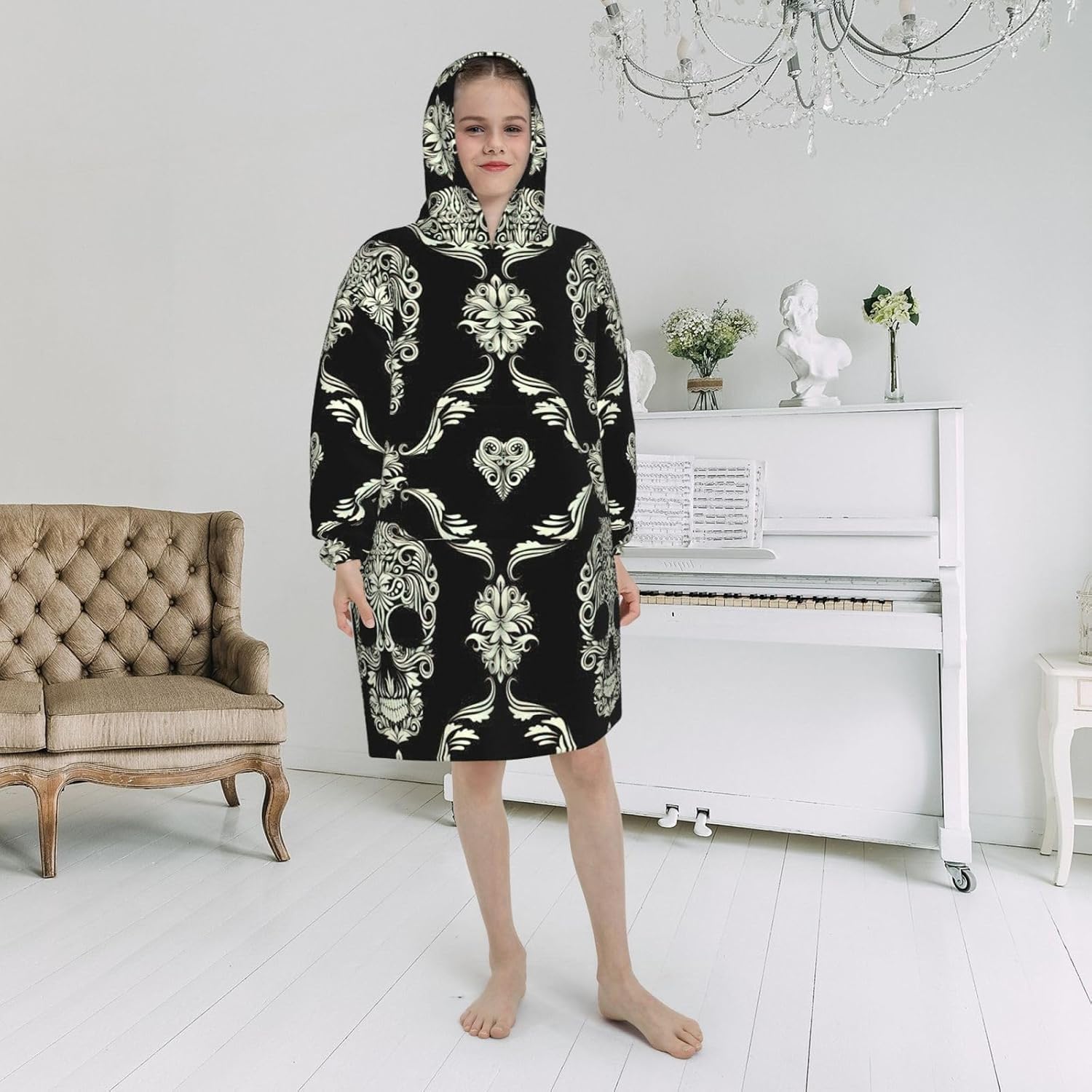 Flowers Skull Ornamental Pattern Print Oversized Blanket Hoodie, Wearable Blanket Hooded,Hooded Pullover With Pocket