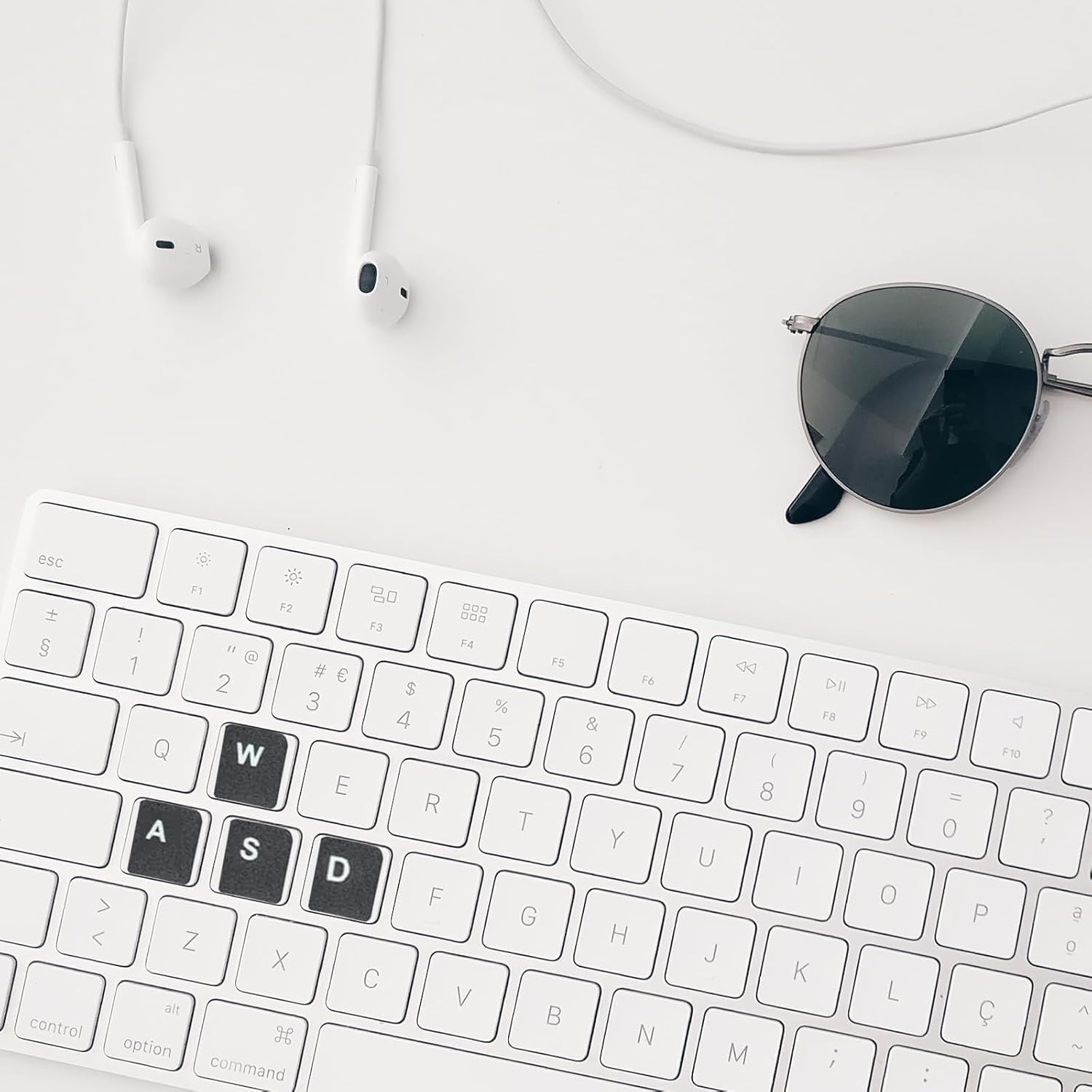 5 Pegatinas para Teclado ucraniano, Pegatinas universales para Letras del Teclado ucraniano, Pegatinas de Repuesto, aptas para Ordenadores de Escritorio y portátiles, 3 Negras y 2 Blancas