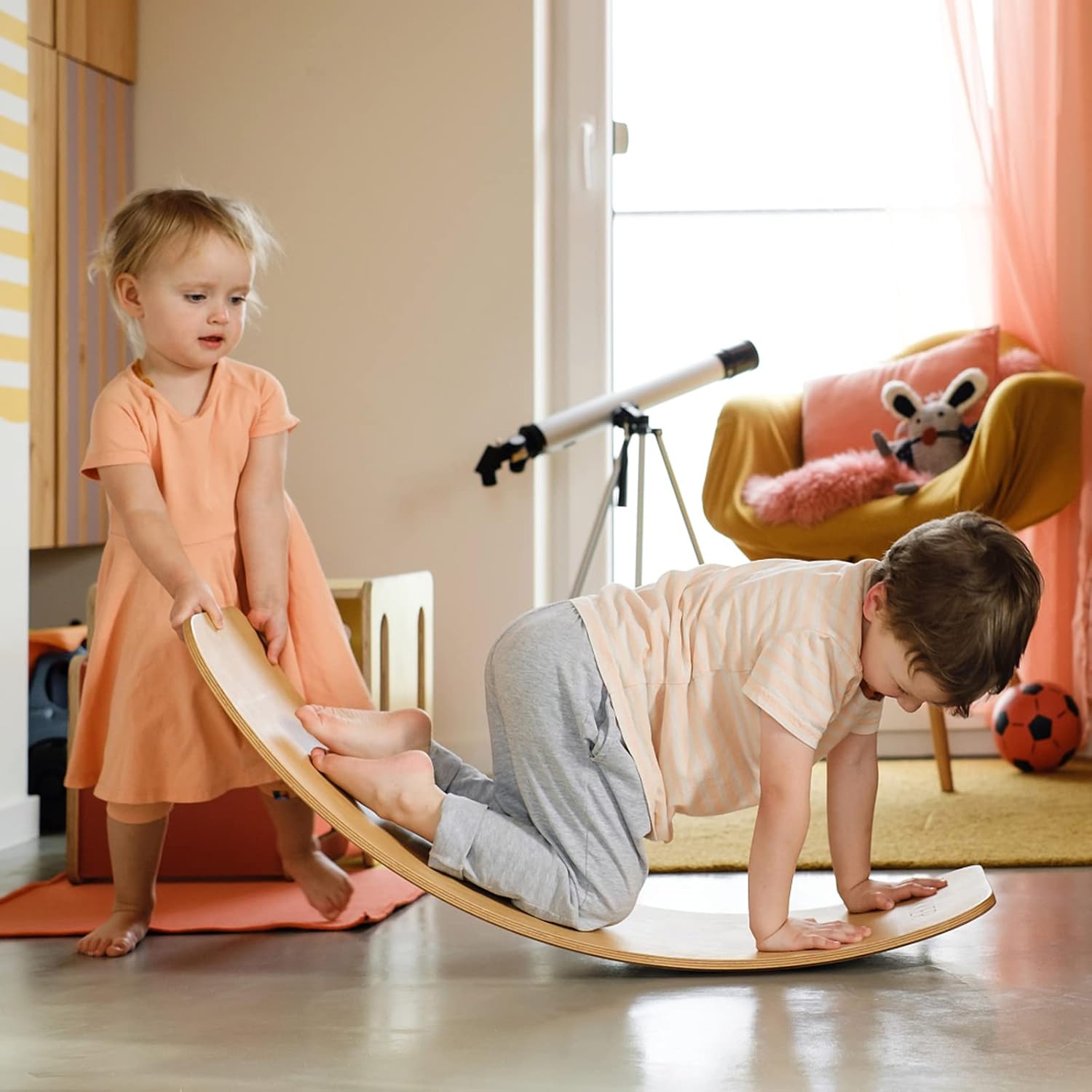 HUOVTR Wooden Balance Board Kids, 35" Natural Wooden Wobble Balance Board For Kids,Toddler,Teen & Adults, Holds Up to 350lbs, the Child Gift For Christmas, Body Training, Rocker Board For Yoga, Open Ended Learning Toy Gift : Sports & Outdoors