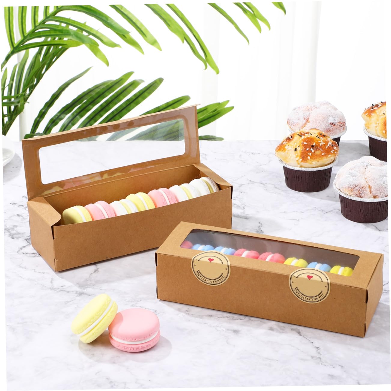 MAGICLULU 50 Stück Macaron Schachtel aus Kraftkarton mit Sichtfenster und Aufklebern für Backzubehör Kekse und Süßigkeiten im Laden