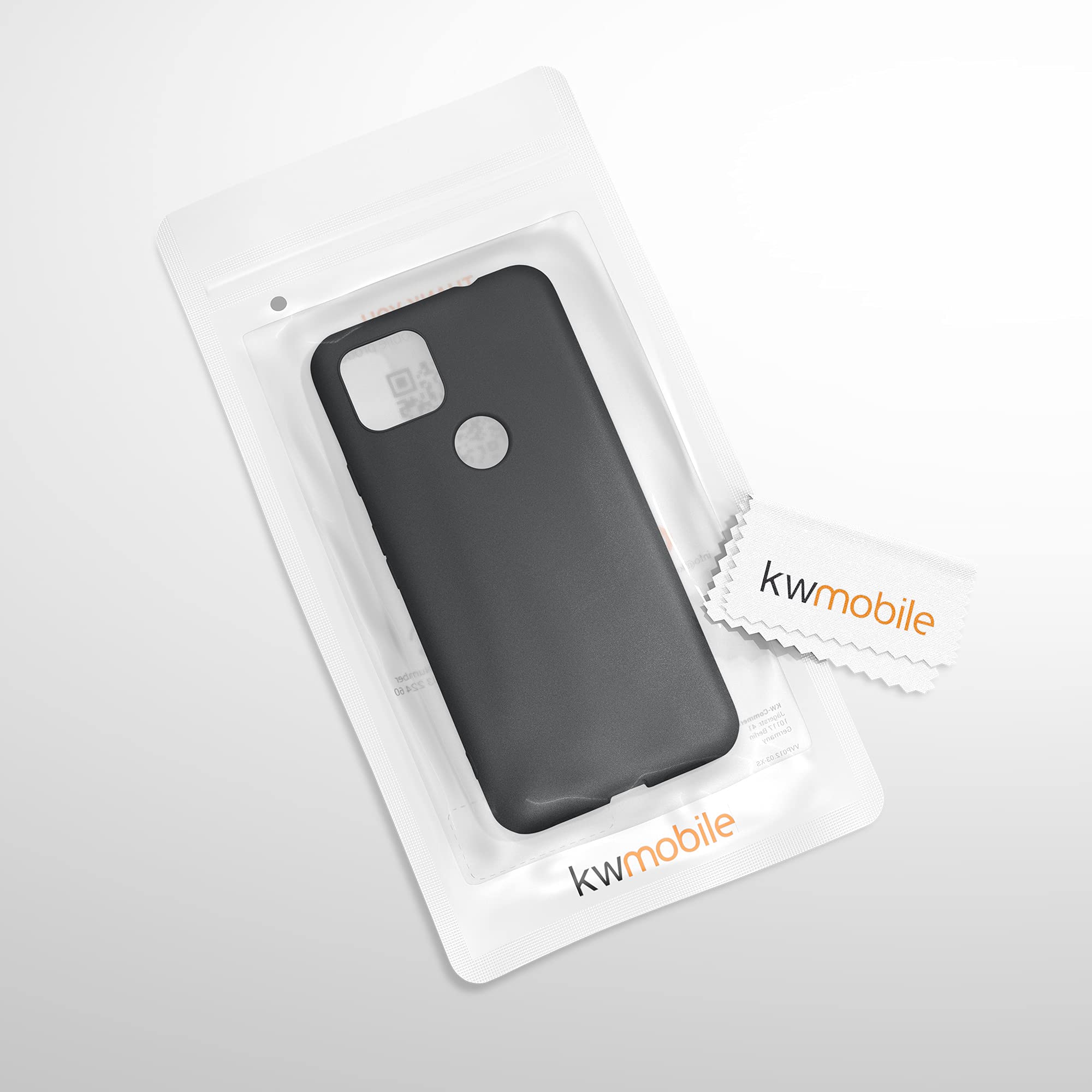 kwmobile Case Compatible with Google Pixel 5a 5G Case - Soft Slim Protective TPU Silicone Cover - Black