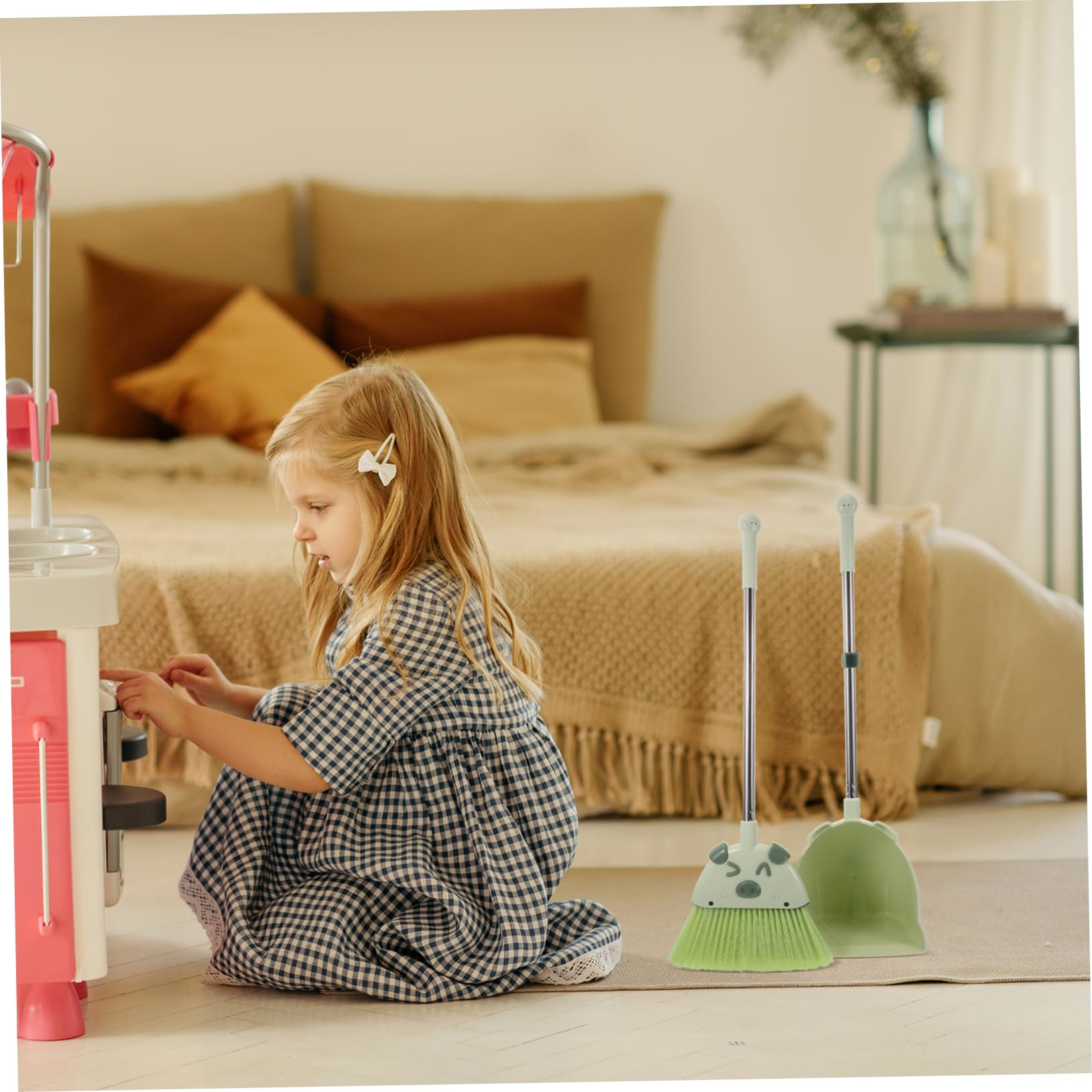 BUTIFULSIC 1 Set Broom Dustpan Set Small Broom Children's Broom Small Cleaning Brush Detail Brush Small Dustpan Car Detailing Desk Cleaner Brush Car Gaps Brush Car Vent Cleaner Dust Pan