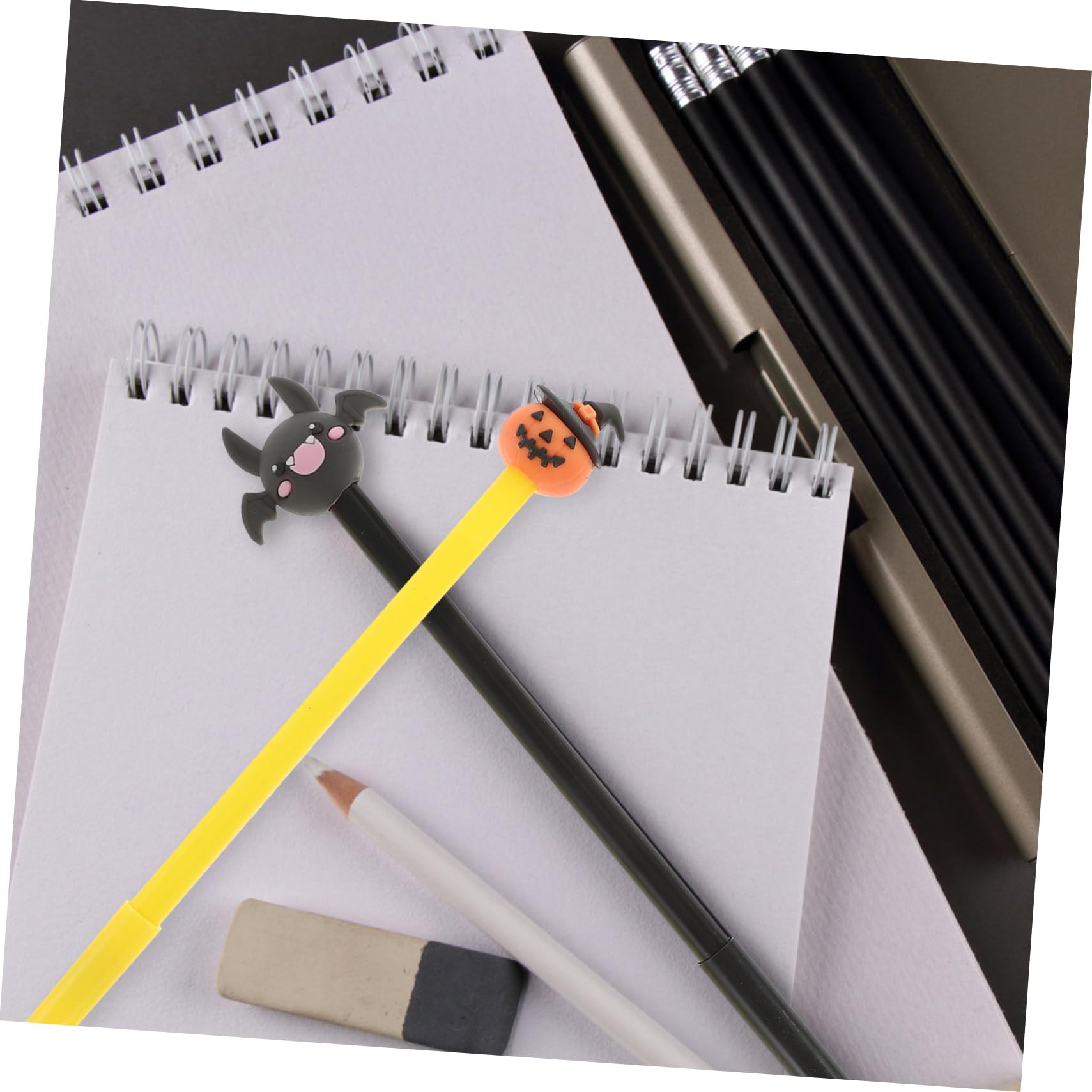 Operitacx 75pièces Stylos à Gel Halloween De Stylos Décoratifs Forme De Citrouille Chauve-souris Et Fantôme Fournitures Scolaires Et Récompenses Festives