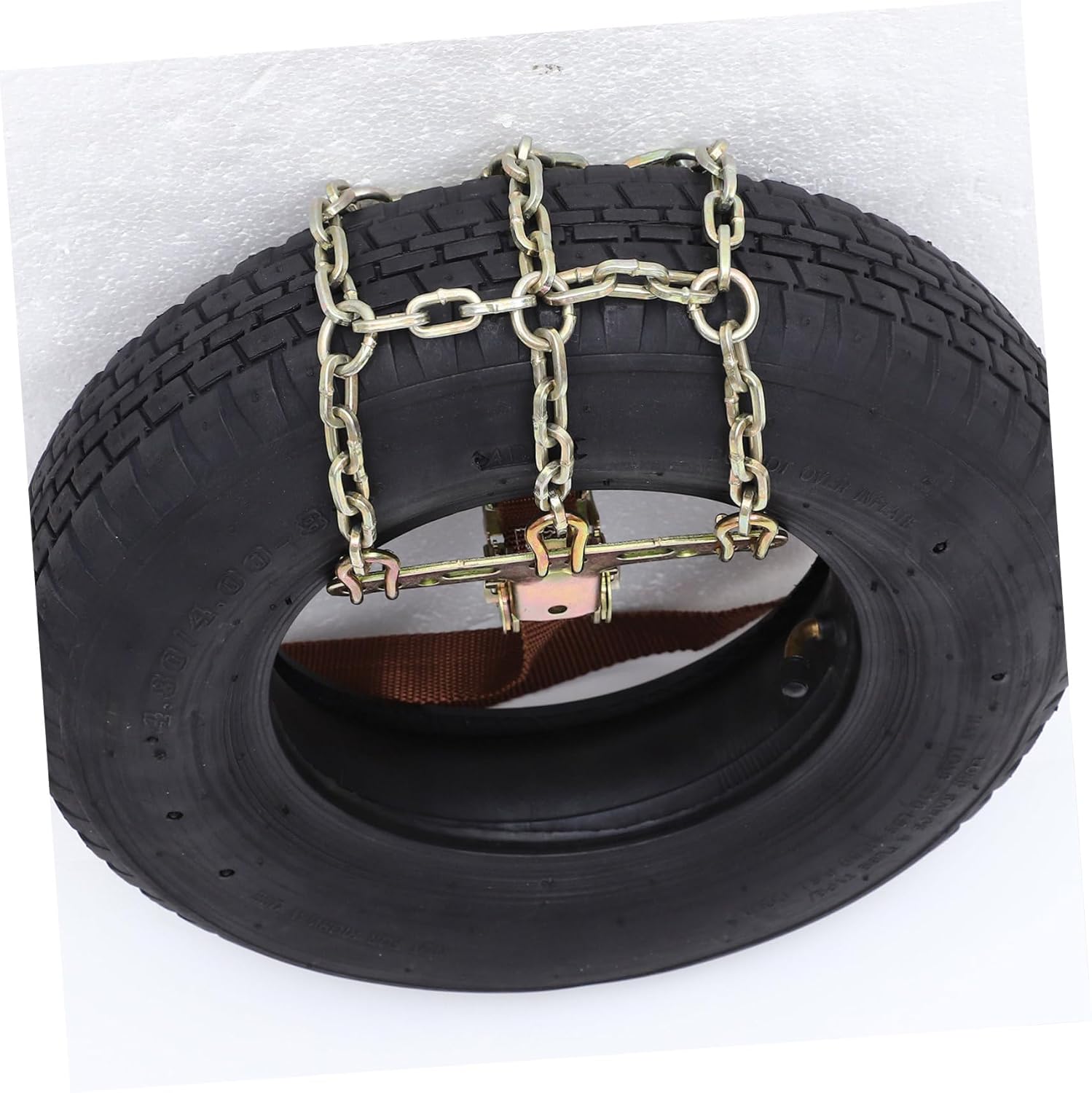 Garneck Automobile Snow Chains 2-Piece Set Anti-Skid Tire Traction Chains for Cars and SUVs Ice and Snow Safety Accessories Random Color