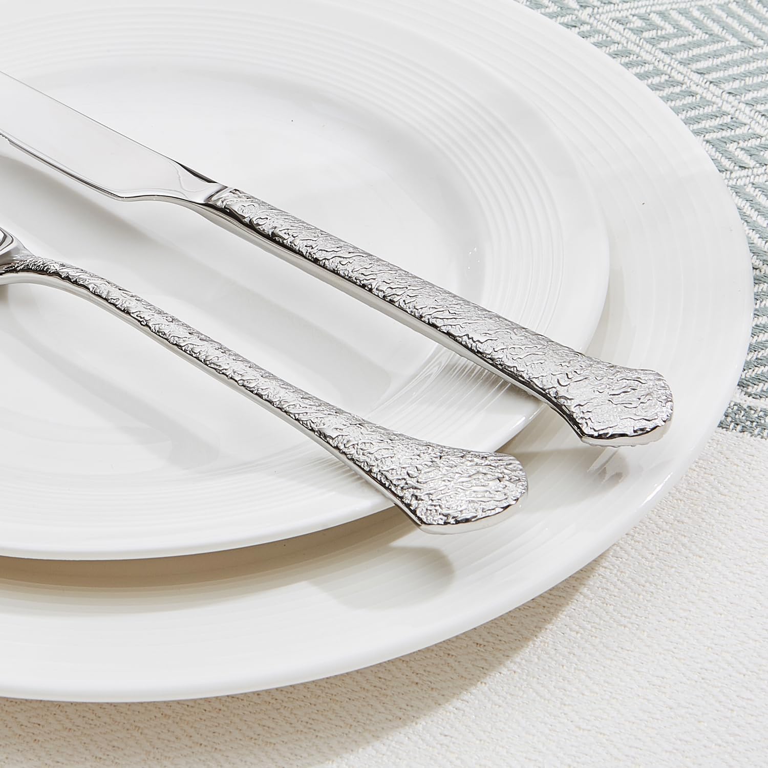 KINGSTONE Premium Silverware Sets, 18/10 Stainless Steel Flatware Set,20-Piece Cutlery with Tin Flow Handles, Dishwasher Safe (20-Piece)