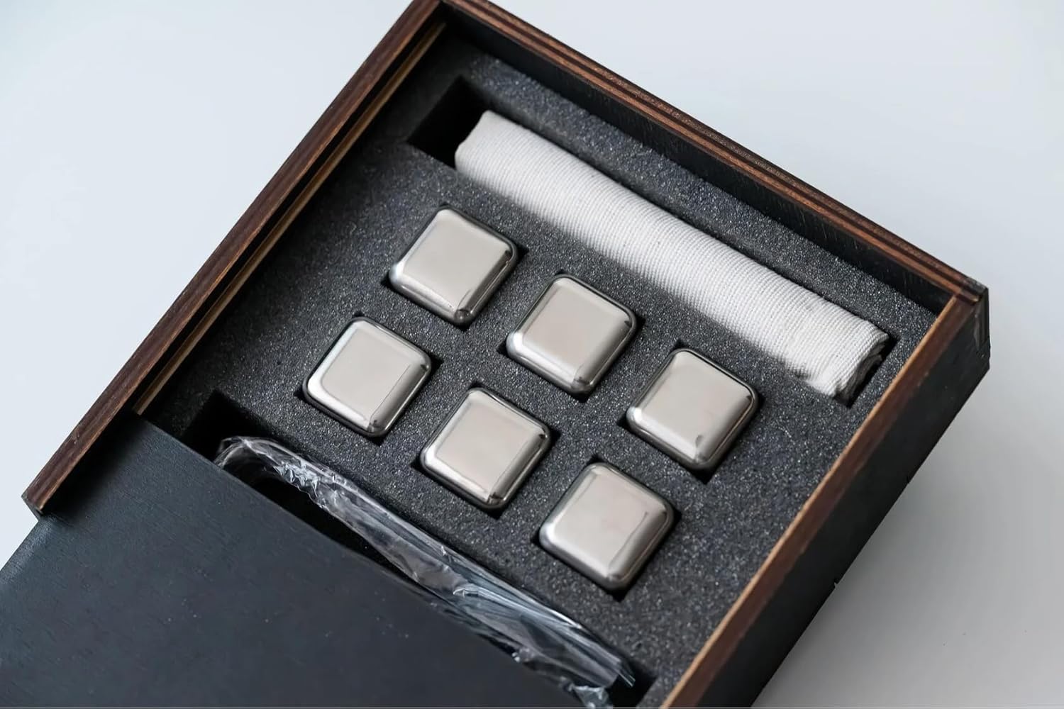 Customised Premium Luxury Set of 6 or 12 Stainless Steel Whiskey Cooling Stones in Wooden Gift Box with Velvet-Lined Foam – Elegant Reusable Ice Cubes That Chill Without Dilution Made in Ukraine (6)